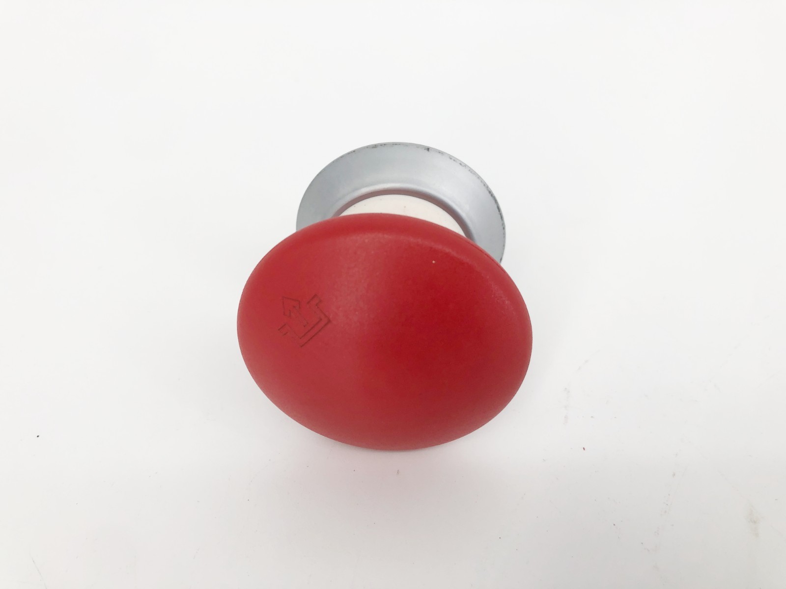 New Schmersal 101163587 E-Stop Switch Latching Red NDRR50RT