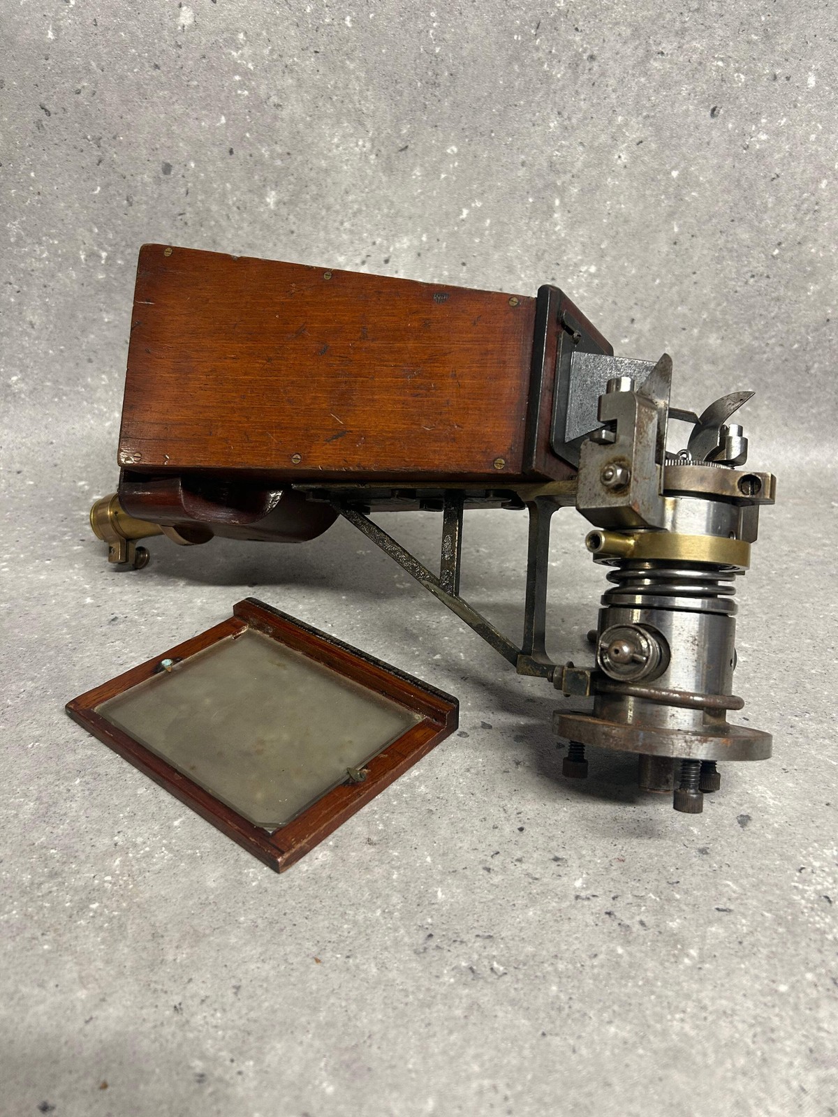 Antique Dobbie-McInnes Hopkinson Flashlight Indicator with Photographic Hood
