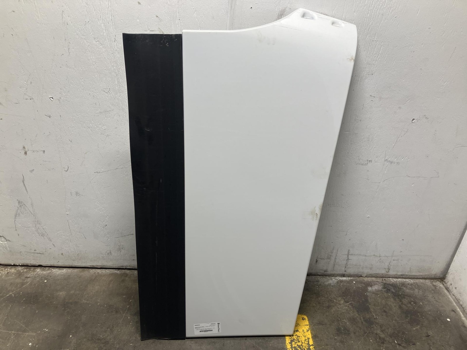 2012-2027 Freightliner CASCADIA WHITE Right UPPER Side Fairing/Cab Extender Used