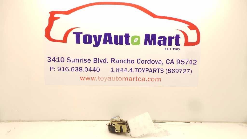 1998 TOYOTA RAV4 DRIVER SIDE REAR DOOR LOCK ACTUATOR ASSEMBLY