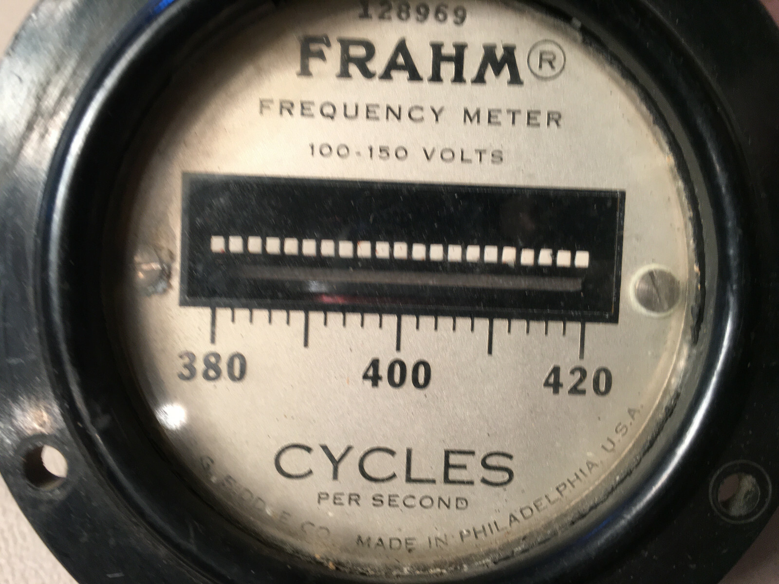 Biddle Frahm Frequency Meter 380-420 Cycles,  100-150 volts, sn 126969