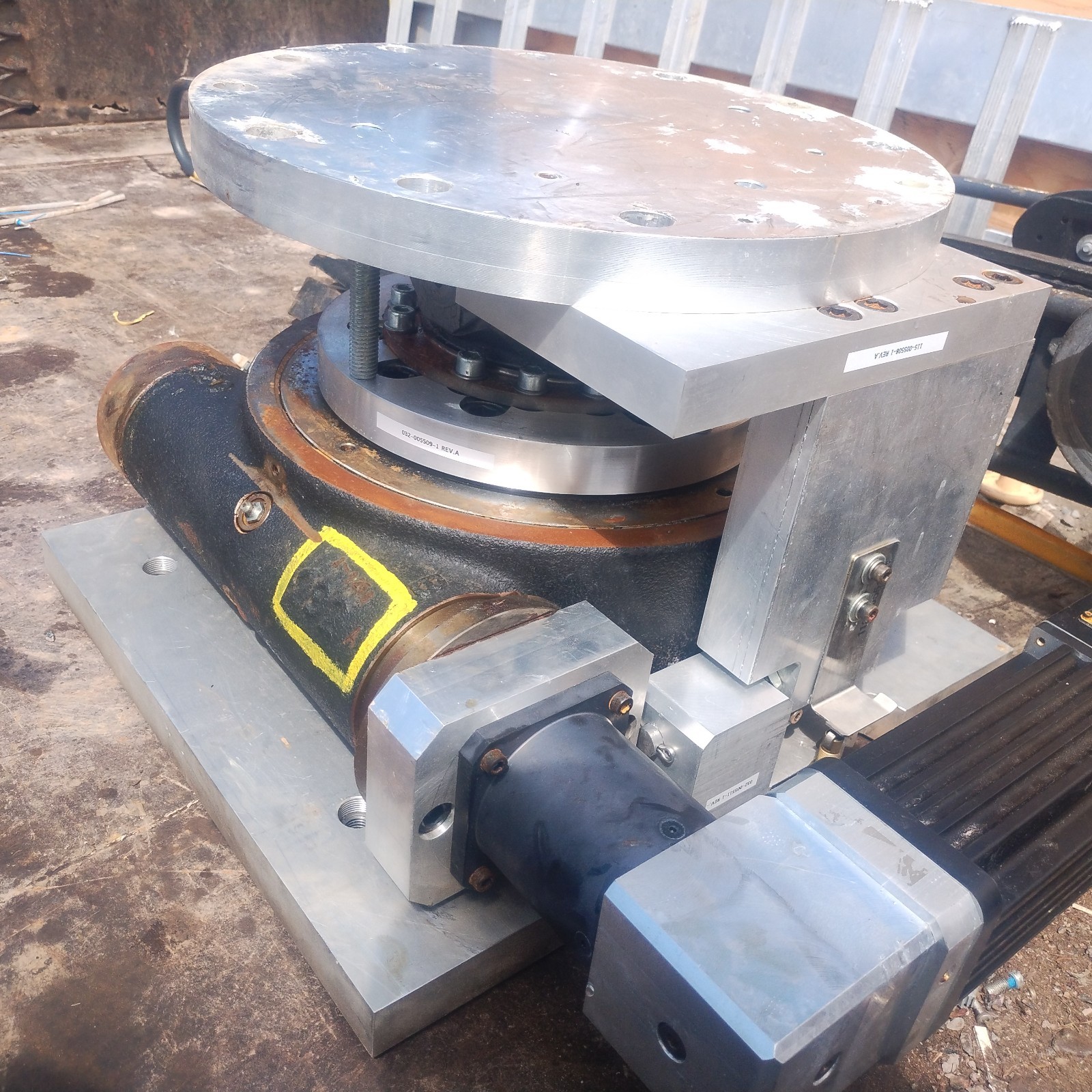 IMO Antriebseinheit WD-H Slew Drive Rotary Indexing Table Parker Hannifin
