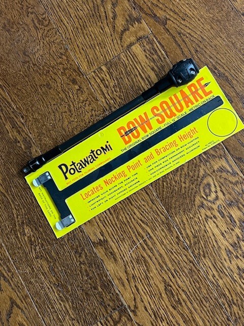 Doinker 12 inch bowhunter Stablizer or Side Bar with a bowsquare