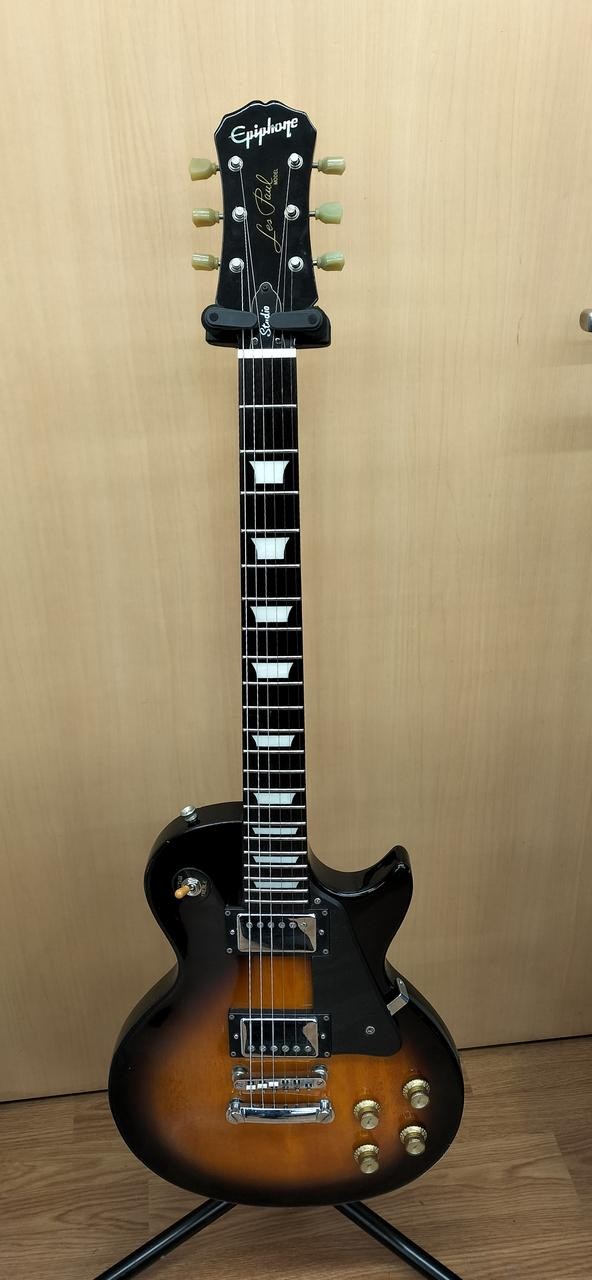 EPIPHONE LESPAUL STUDIO [Cost performance model/many scratches]