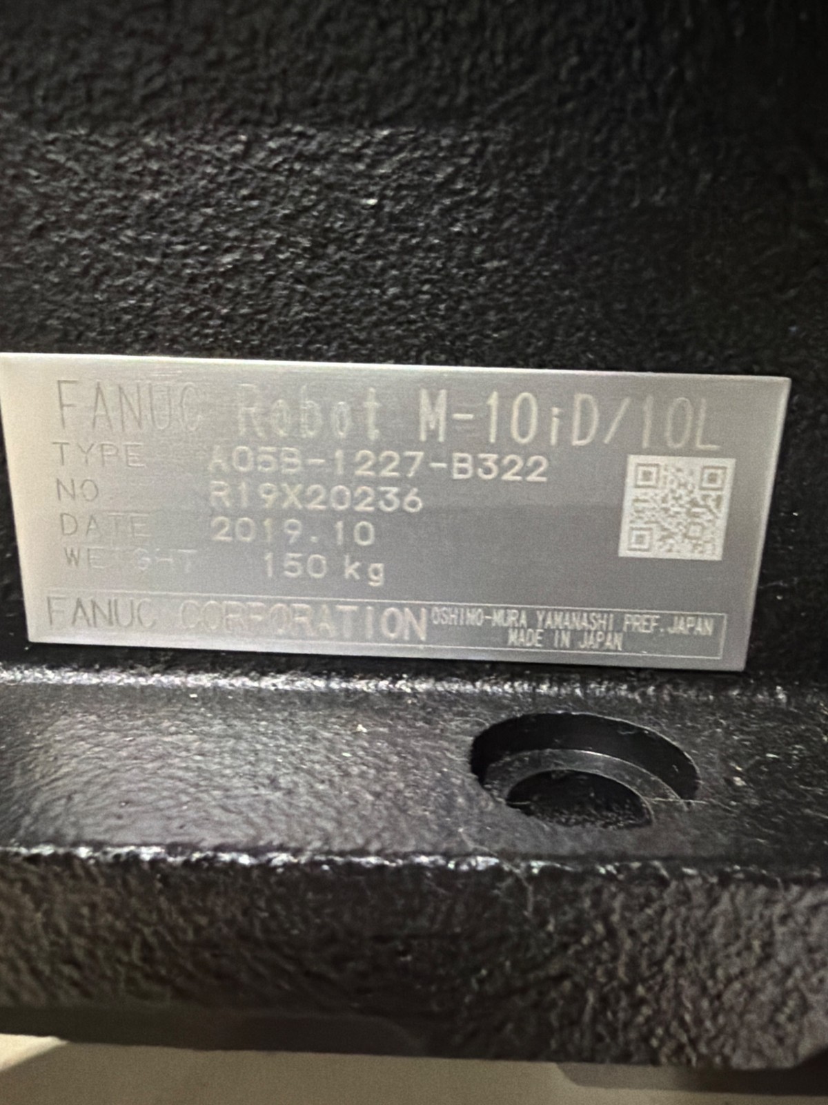 FANUC M‑10iD/10L Complete with R‑30iB Plus Controller USED