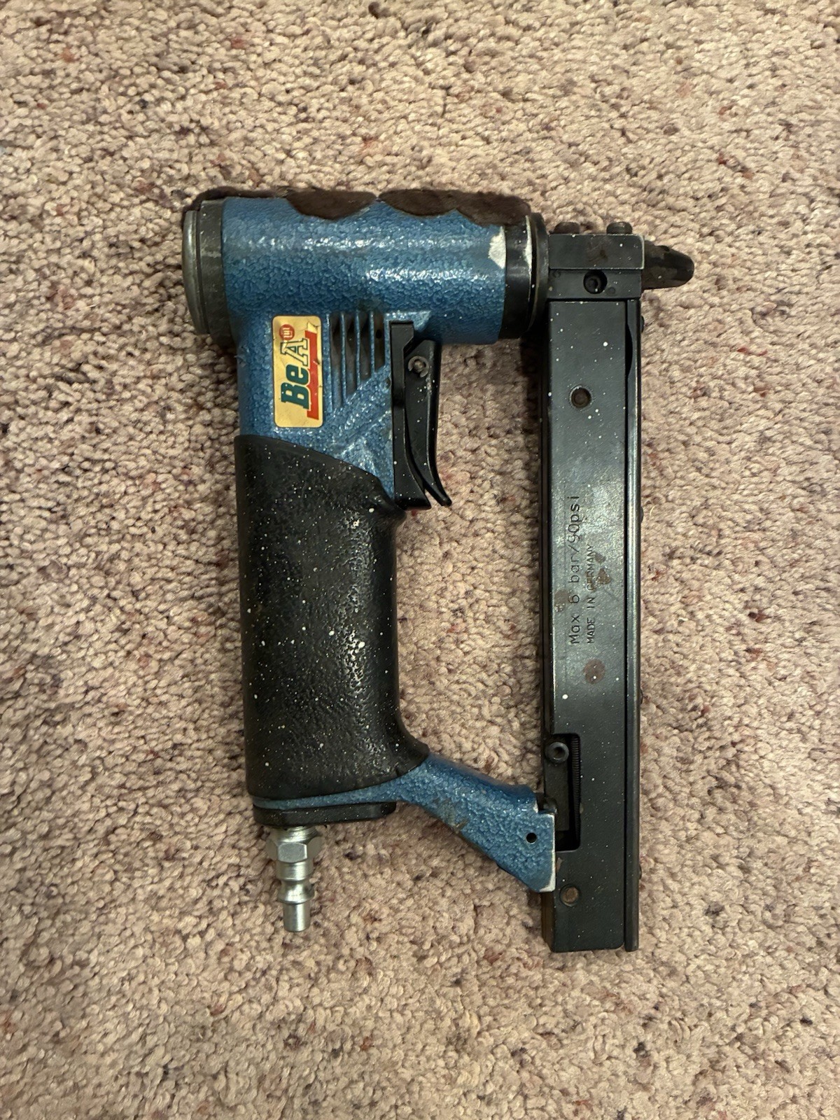 BeA S717-410  Pneumatic Upholstery Pinner