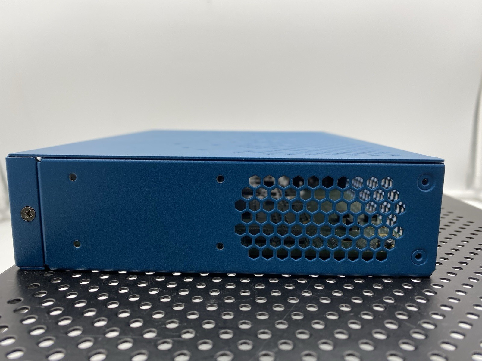 Palo Alto PA-220 Network Security Appliance Firewall