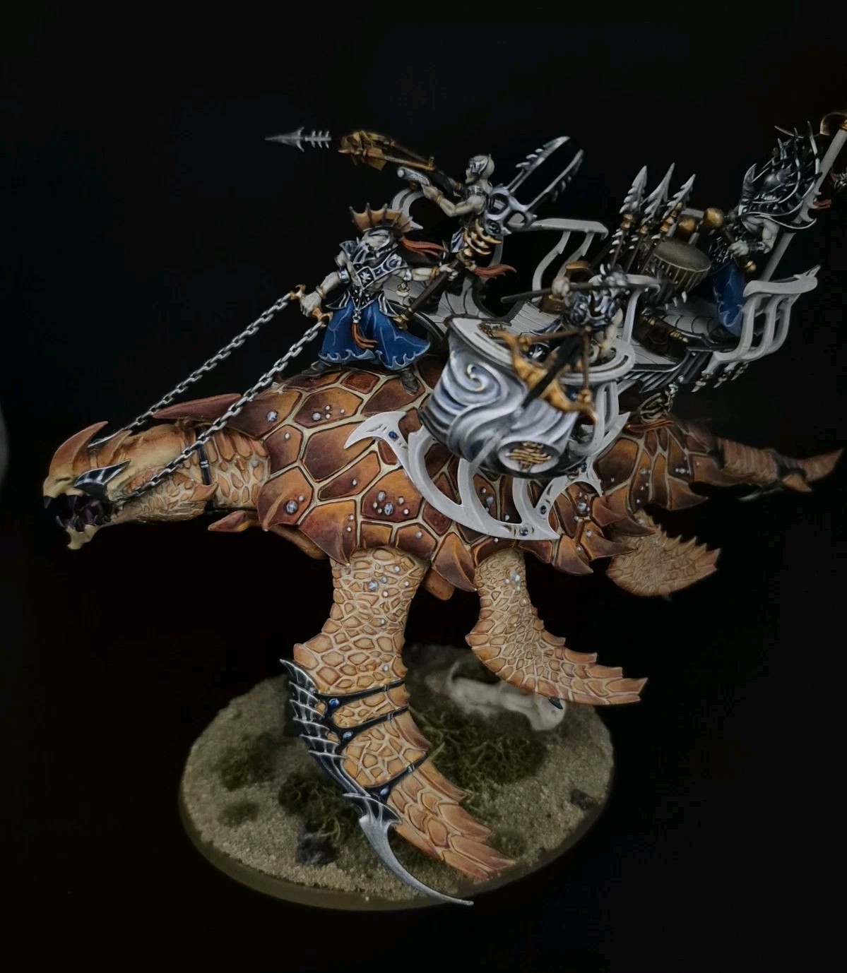 Pro-Painted Akhelian Leviadon (Center Piece) - Warhammer AoS Idoneth Idoneth