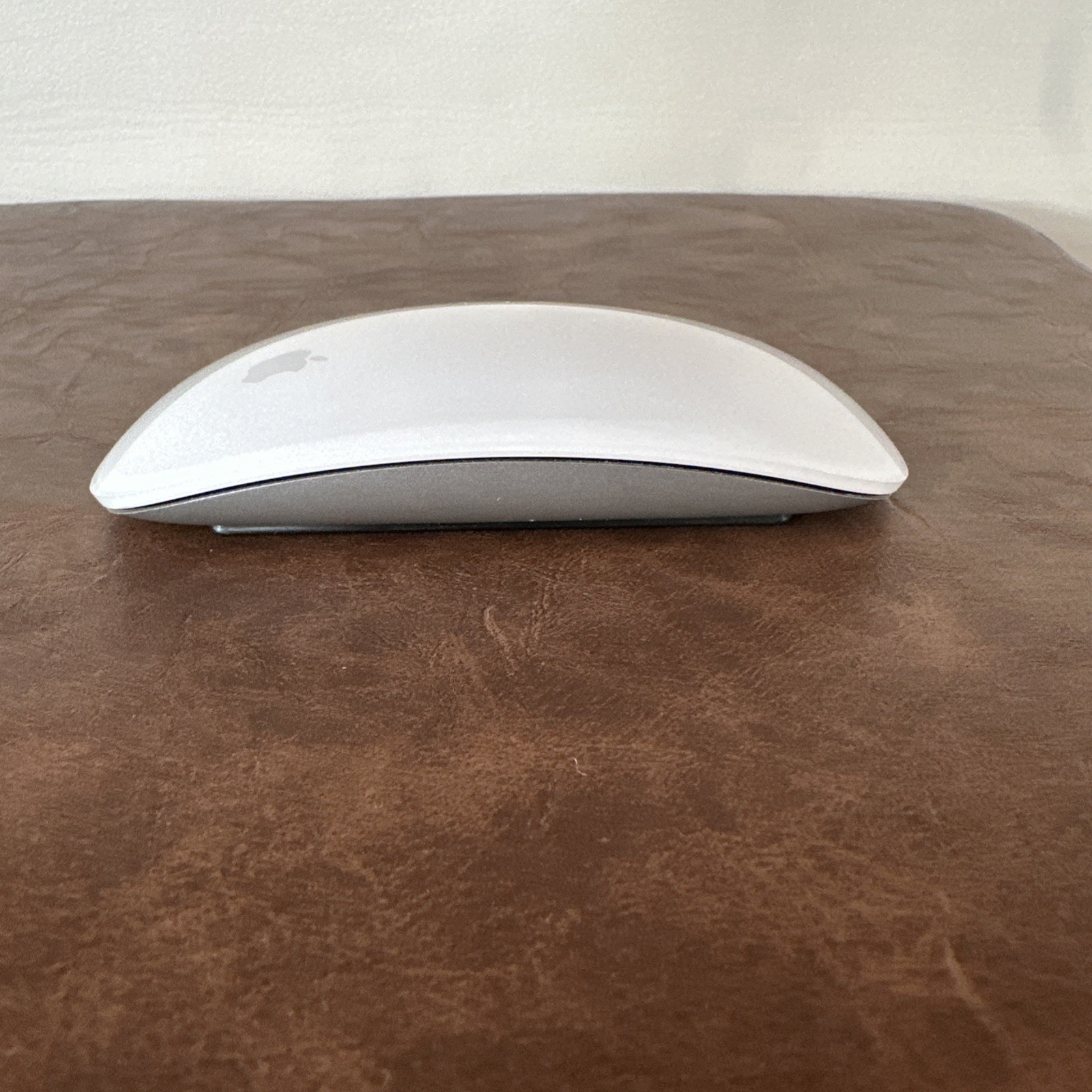 Apple Magic Mouse 2 A1657 Wireless Bluetooth Rechargeable Silver