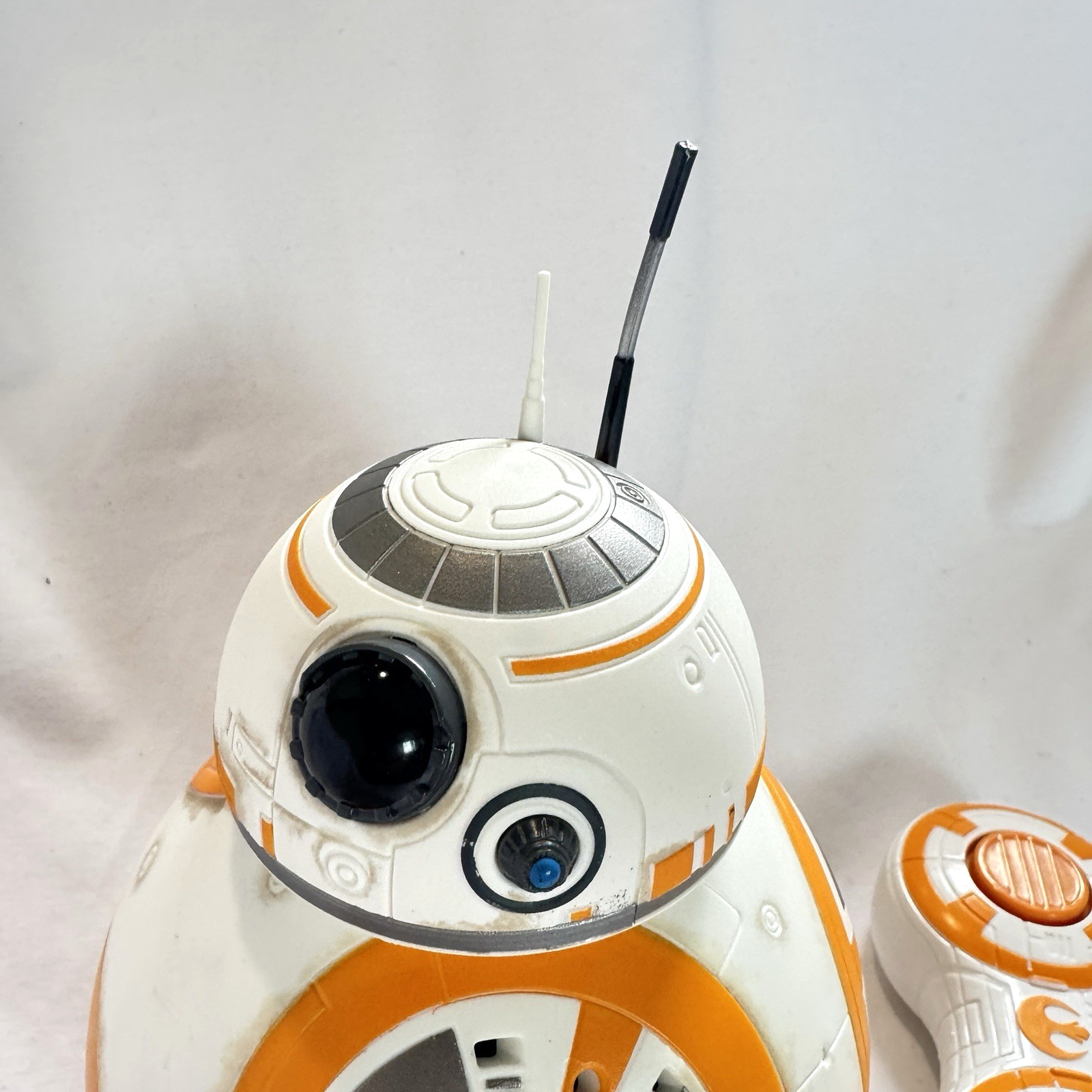 Star Wars BB-8 Droid Robot Remote Control Toy With Remote - Read