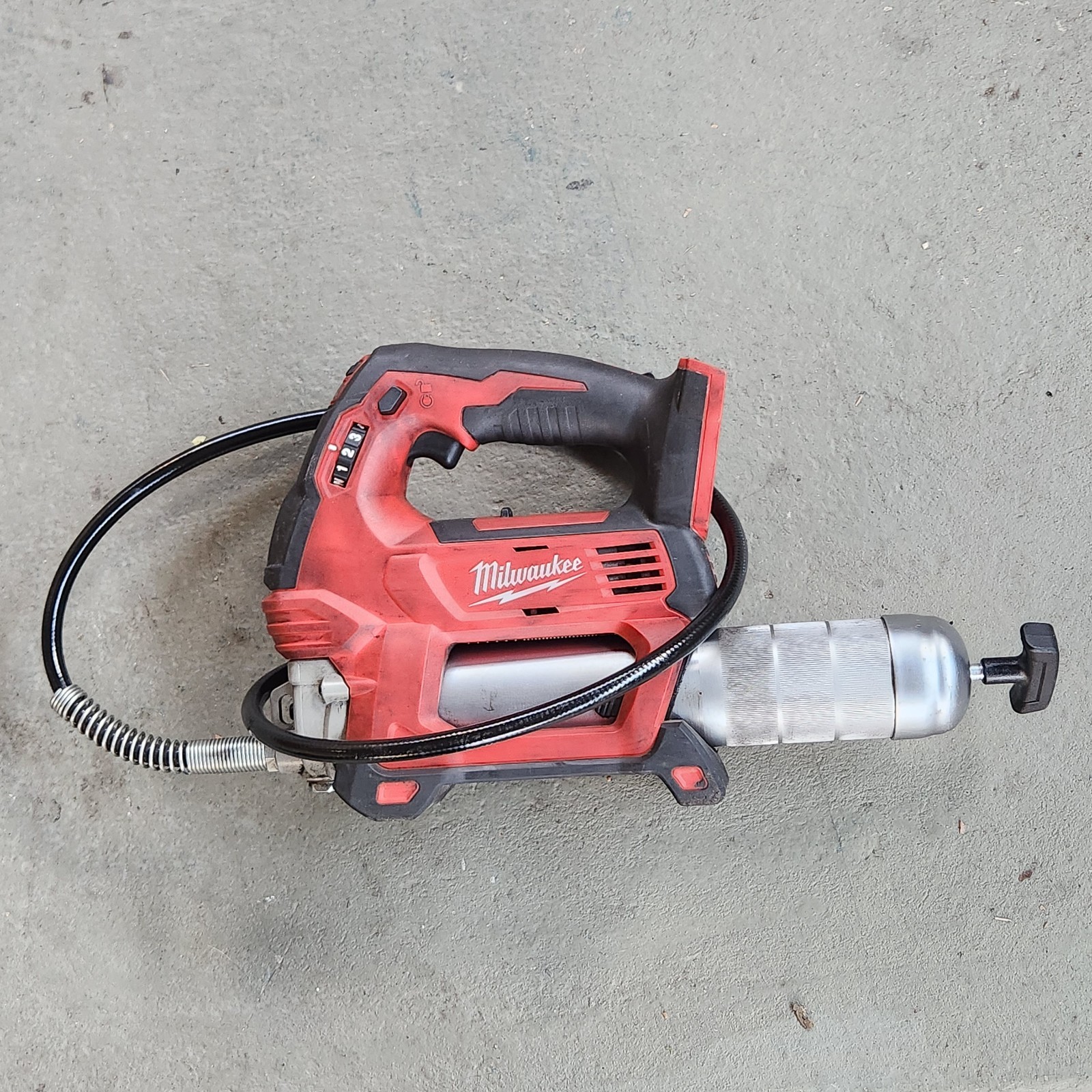Milwaukee M18 2646-20 18V Cordless 2-Speed Grease Gun Red Tool Only GOOD