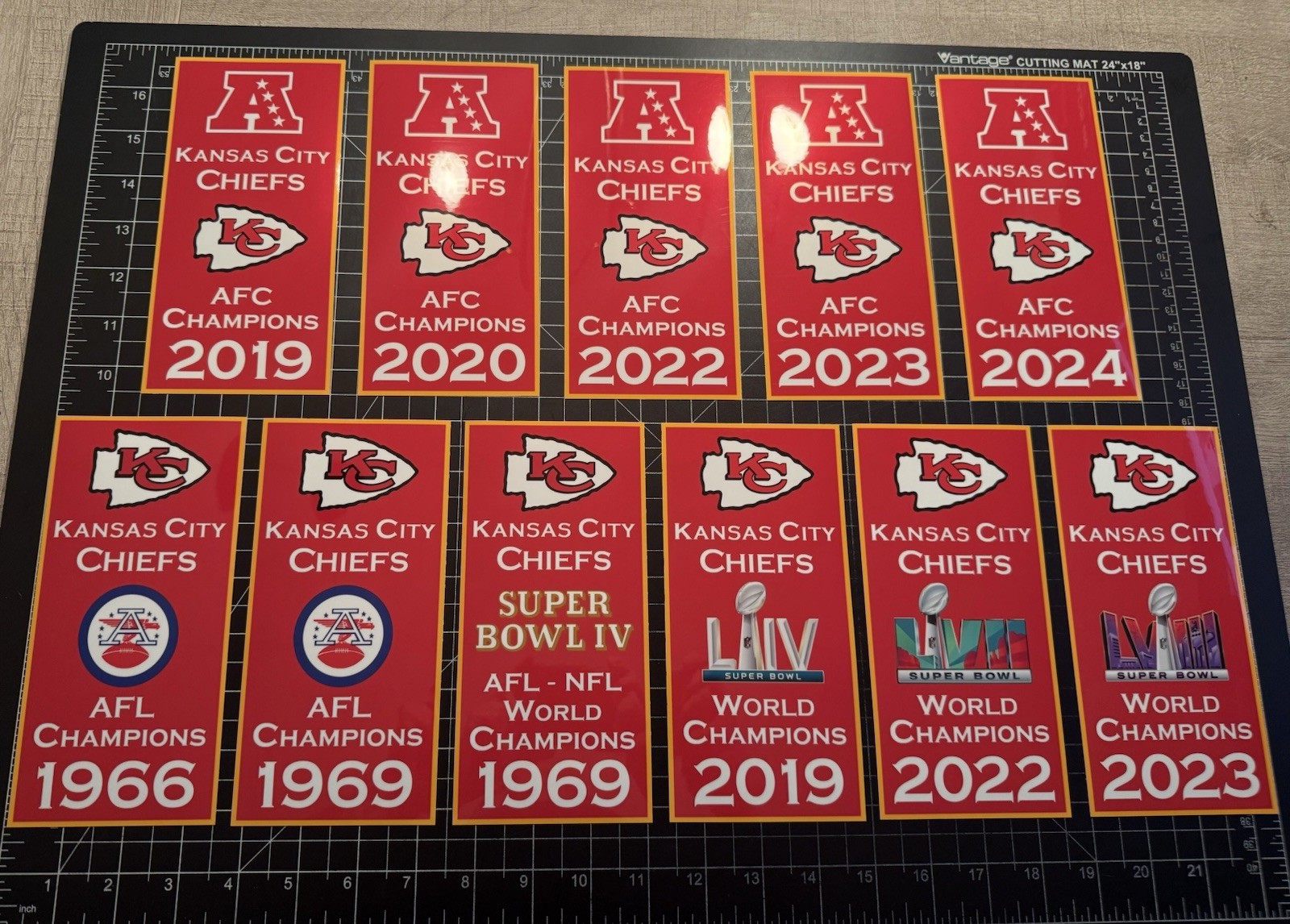 3 sizes Kansas City CHIEFS Super Bowl AFL & AFC Champions Banner Decals Man Cave