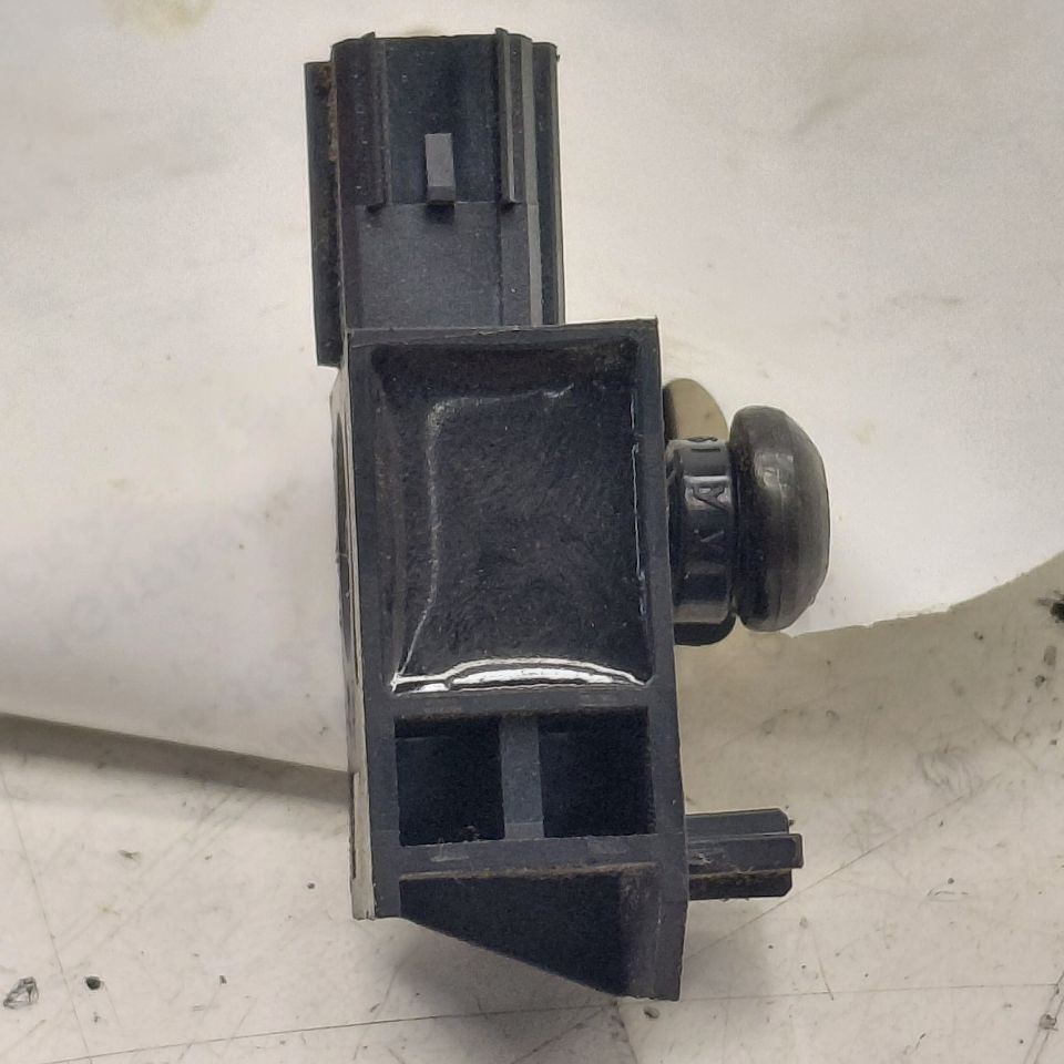 Chevy Volt Contact Sensor 2016 2017 2018 2019