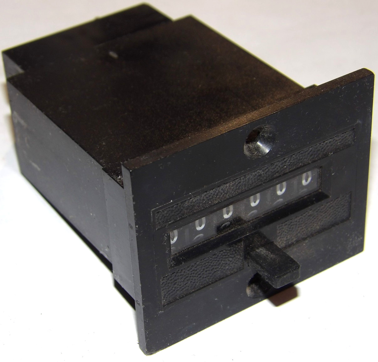 UNUSED DURANT MINIATURE ELECTRIC COUNTER! 6-Y-41326-406-MEQ! NEW! 120 VAC! NOS!