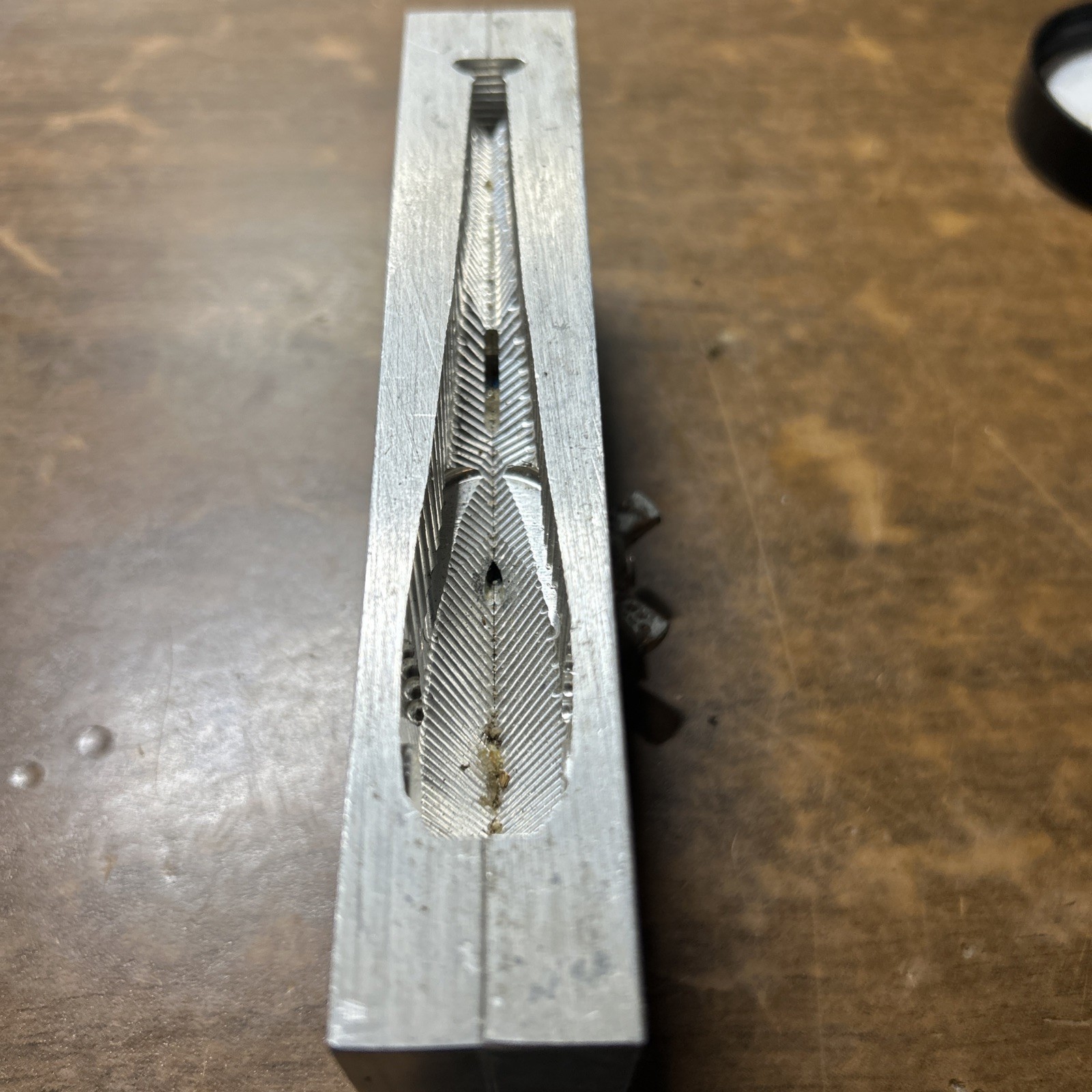 BASSTACKLE Swimbait Mold - Line Thru BTS 605 , 5” . Can Also Pour Solid Body WOW