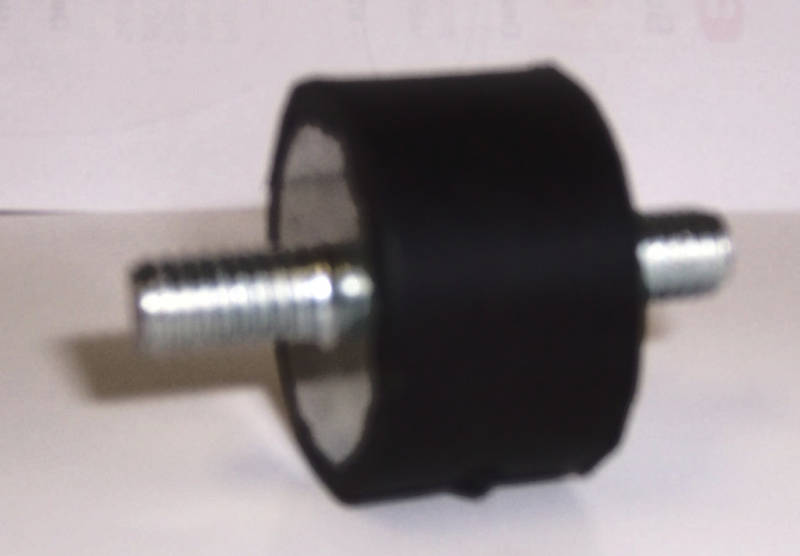 5/16-18 RUBBER ISOLATION MOUNT ISOLATOR   MALE/MALE  1/2"LONG  STUDS