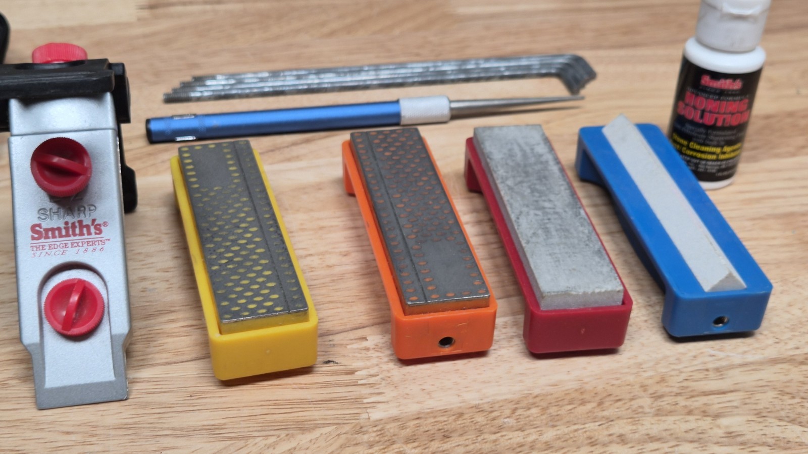 Smith's Diamond Precision Knife Sharpening Kit with Zip-up Case