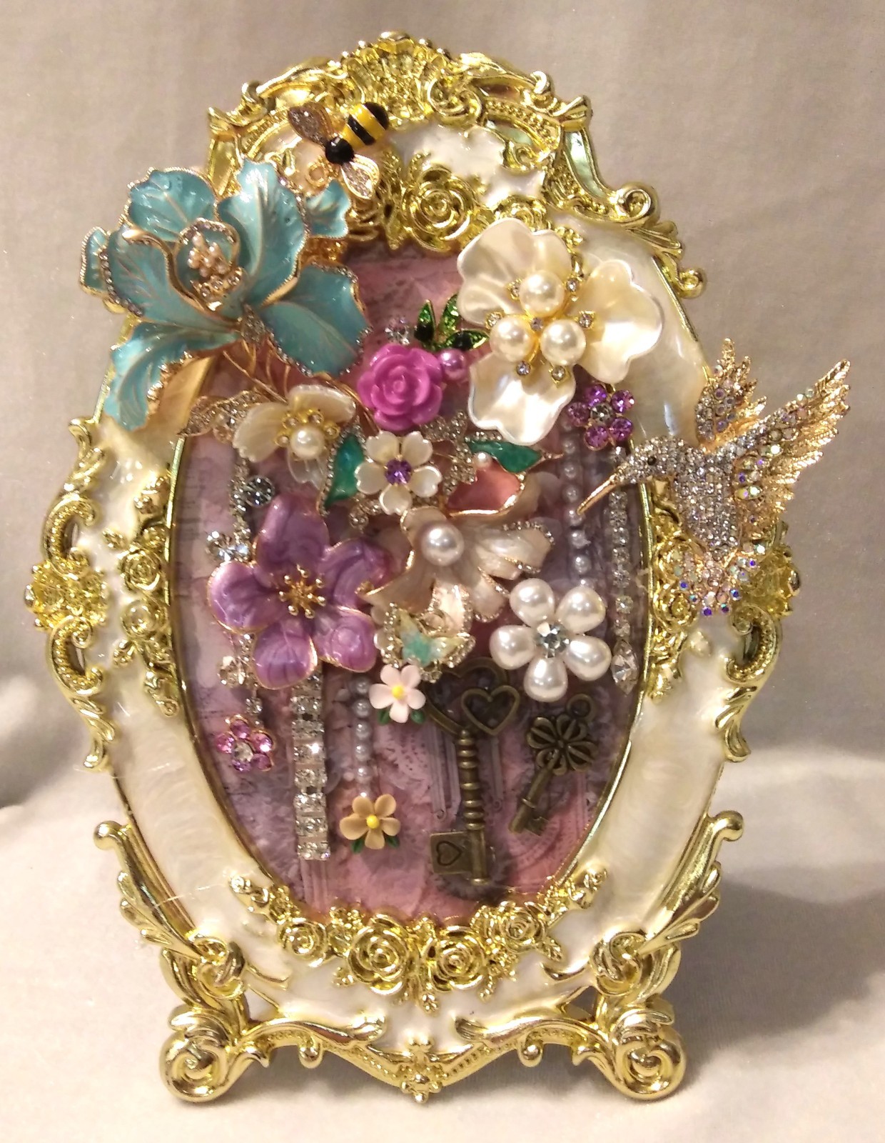 JEWELRY ART- Beautiful Rhinestone, Enamel, Faux Pearl Florals and Accents