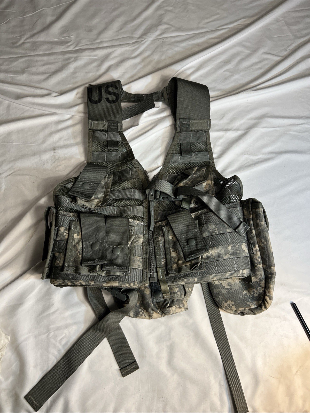 military surplus US TACTICAL FIGHTING LOAD CARRIER