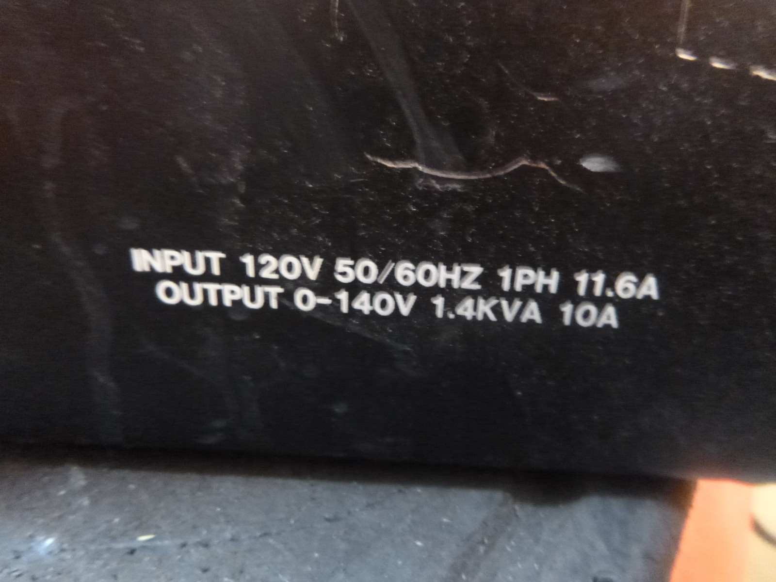 STACO L1010 VARIABLE TRANSFORMER