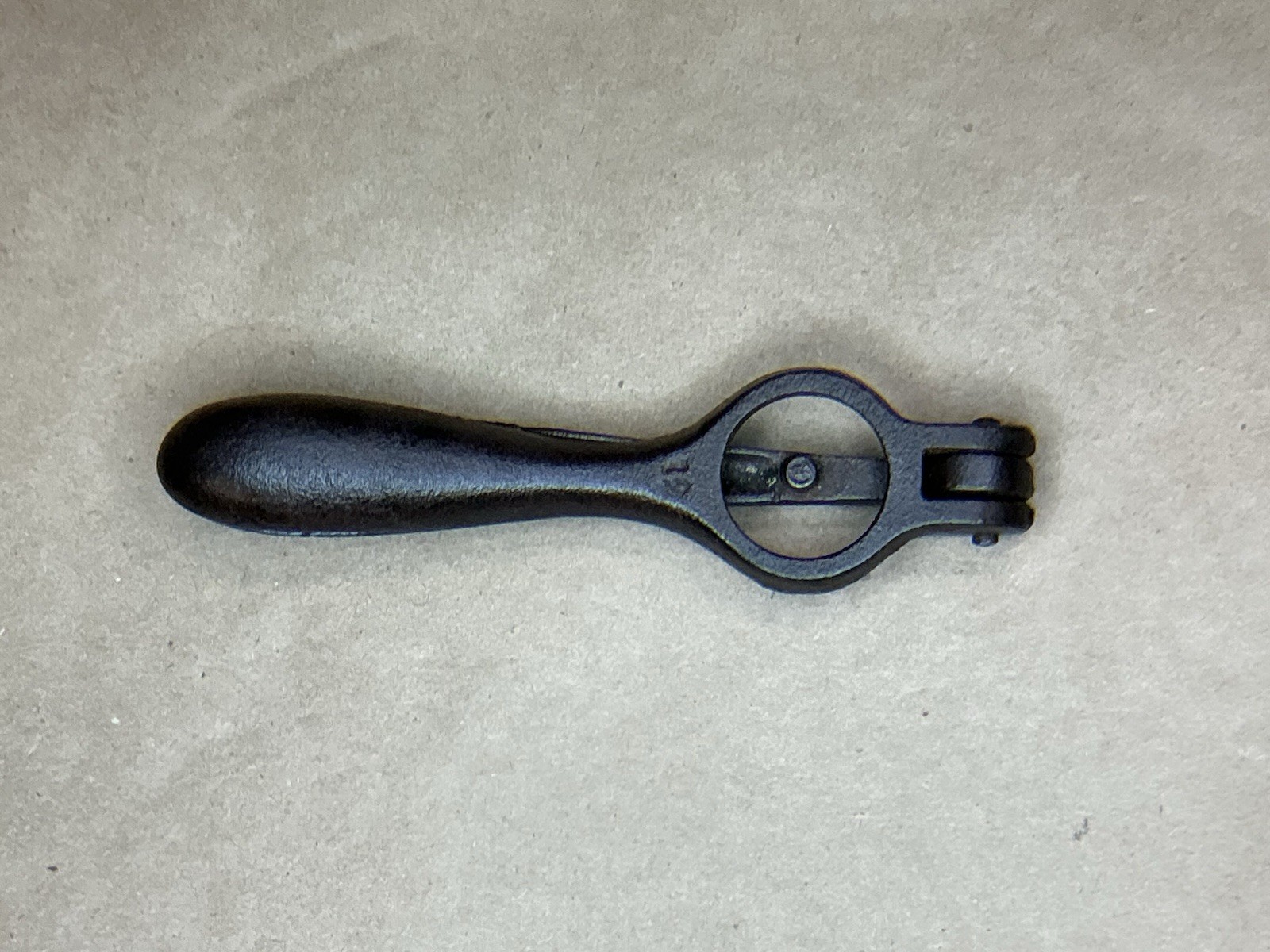 Unbranded Antique 12 Ga. Shot Shell Priming Hand Tool  **Nice Condition**