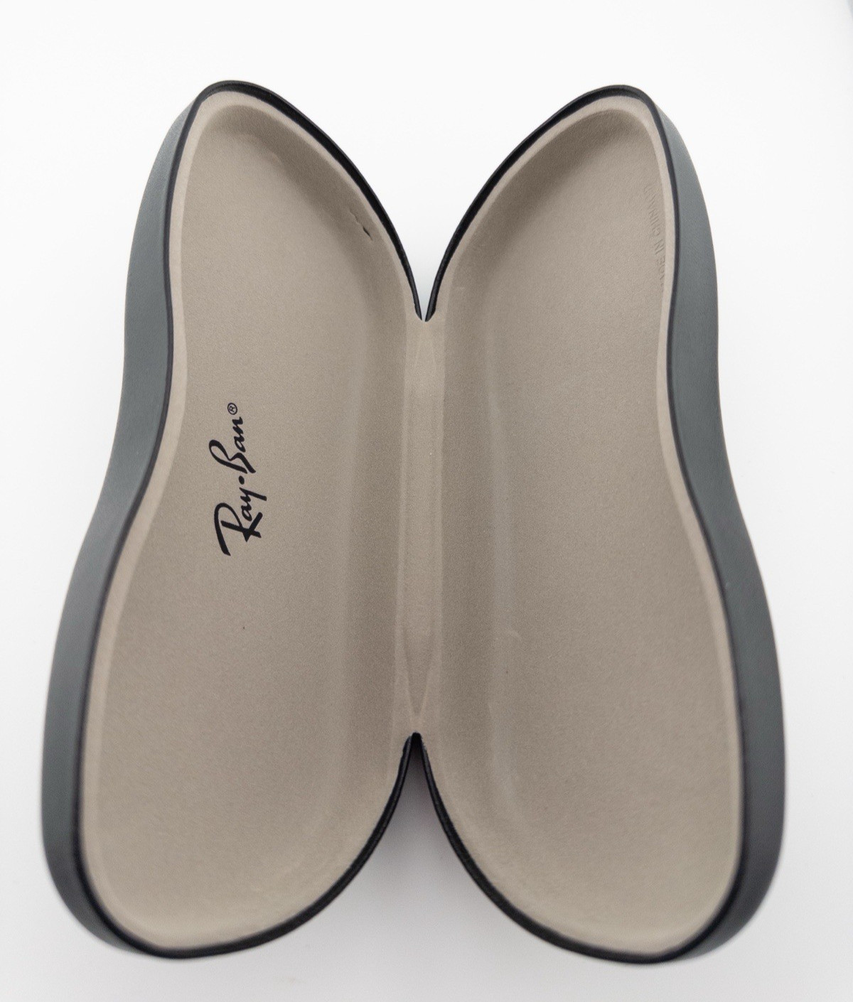 Ray-Ban Hardshell Eyeglass Case Black (Ray Ban)