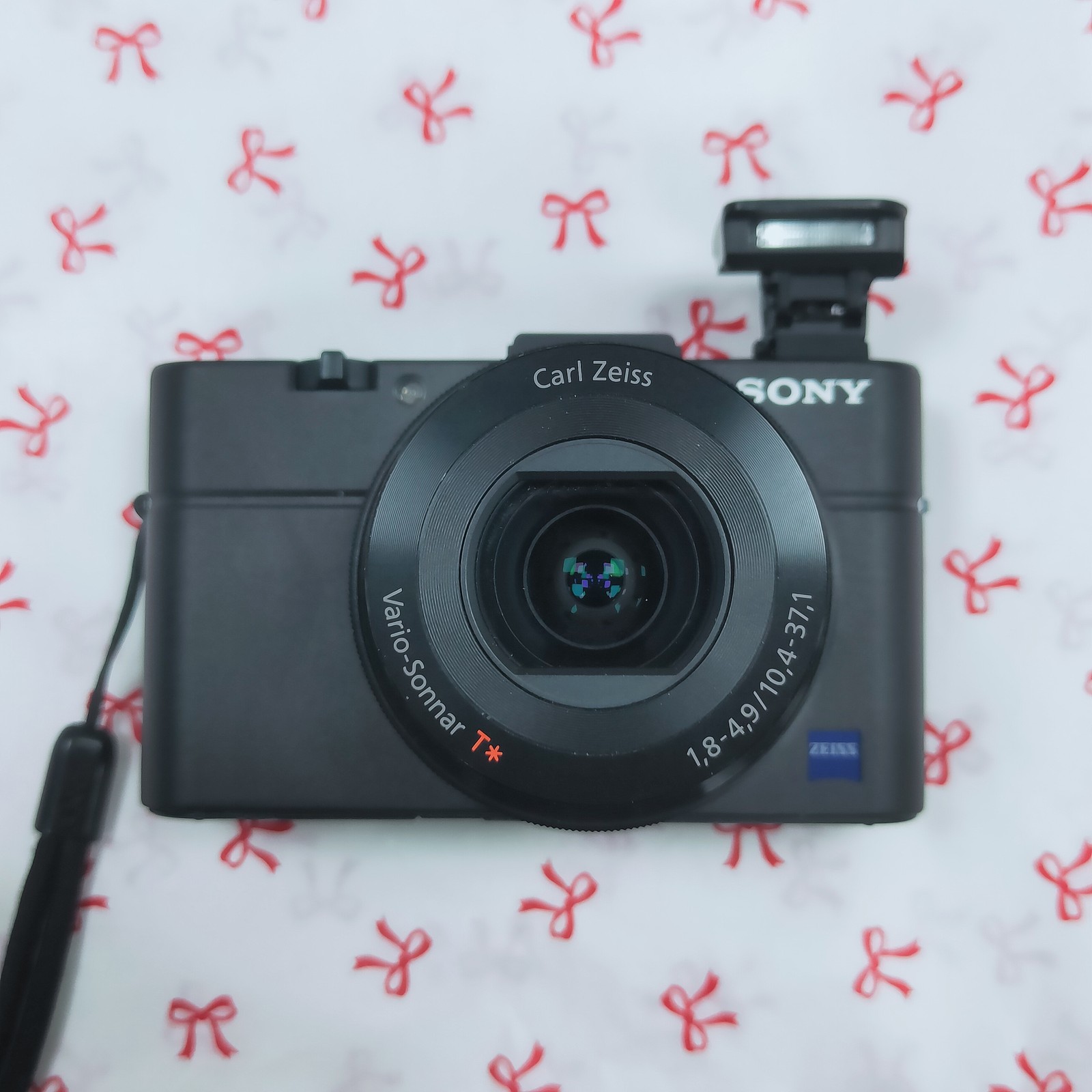 Sony Cyber-Shot DSC-RX100 II RX100M2 20.2MP 3.6x Zoom Digital Camera -90% NEW