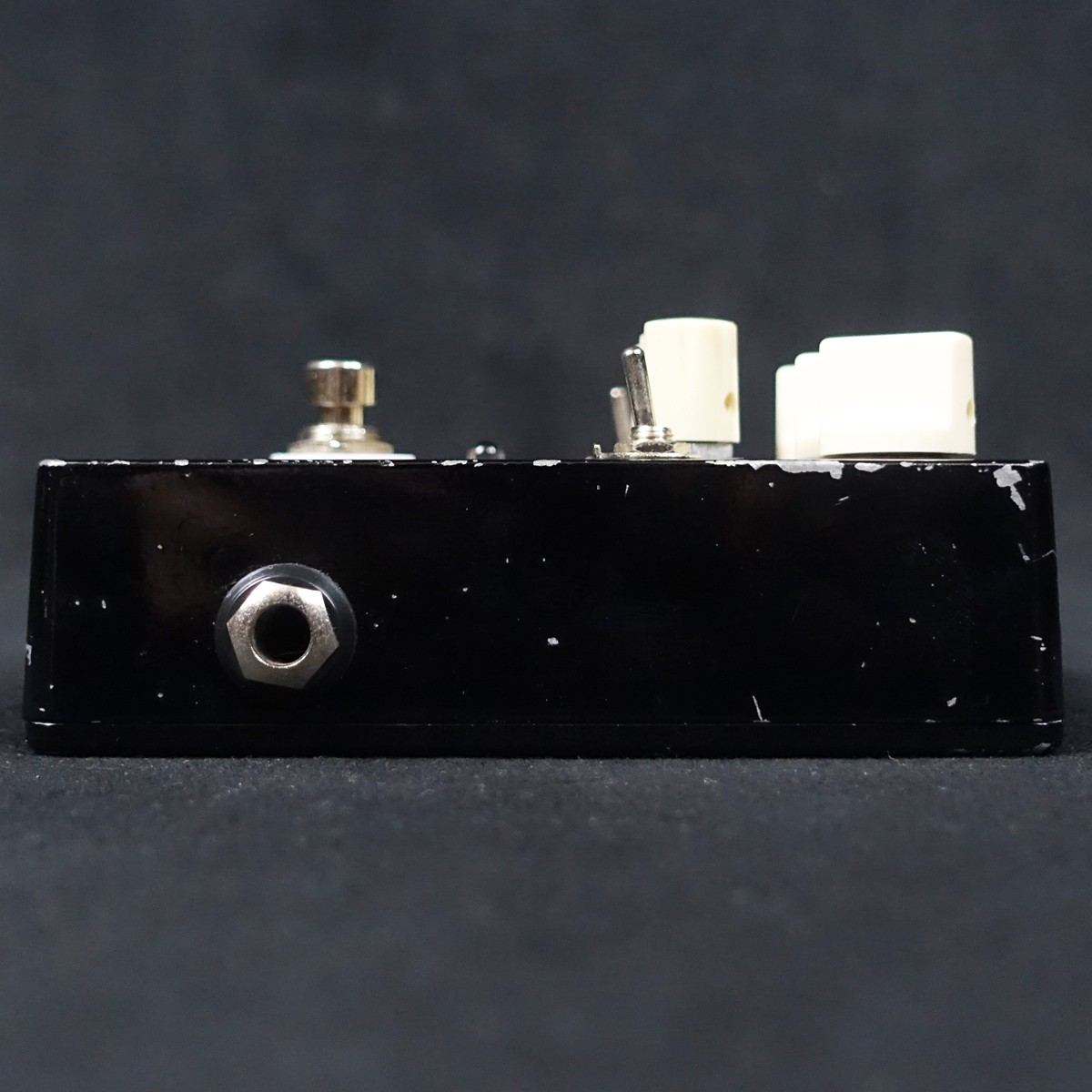 Vivie Rhinotes Bass Mid Treble EQ Overdrive Preamp Guitar Pedal Used