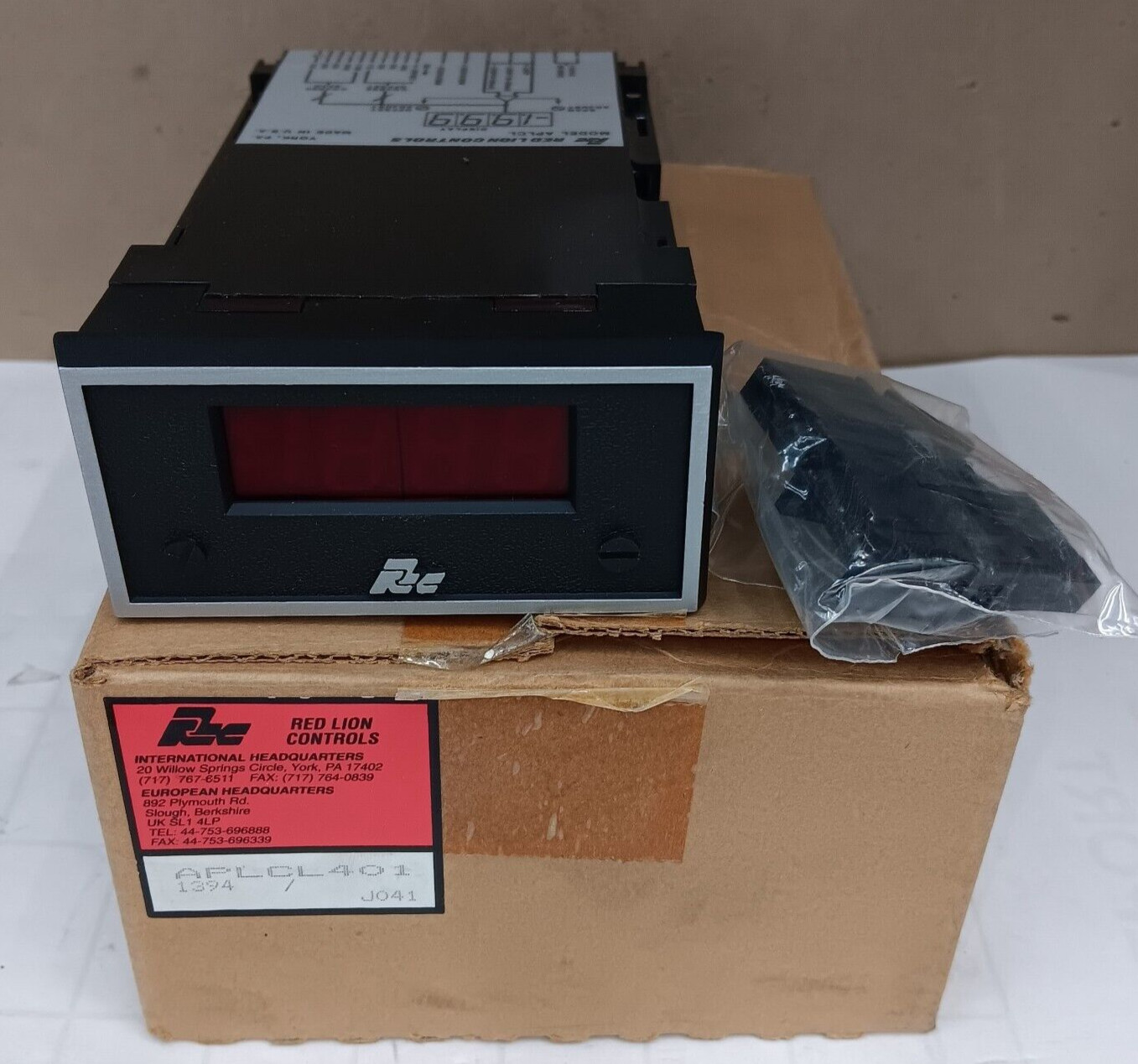 NEW RED LION CONTROLS CURRENT LOOP INDICATOR MODULE MODEL APLCL401