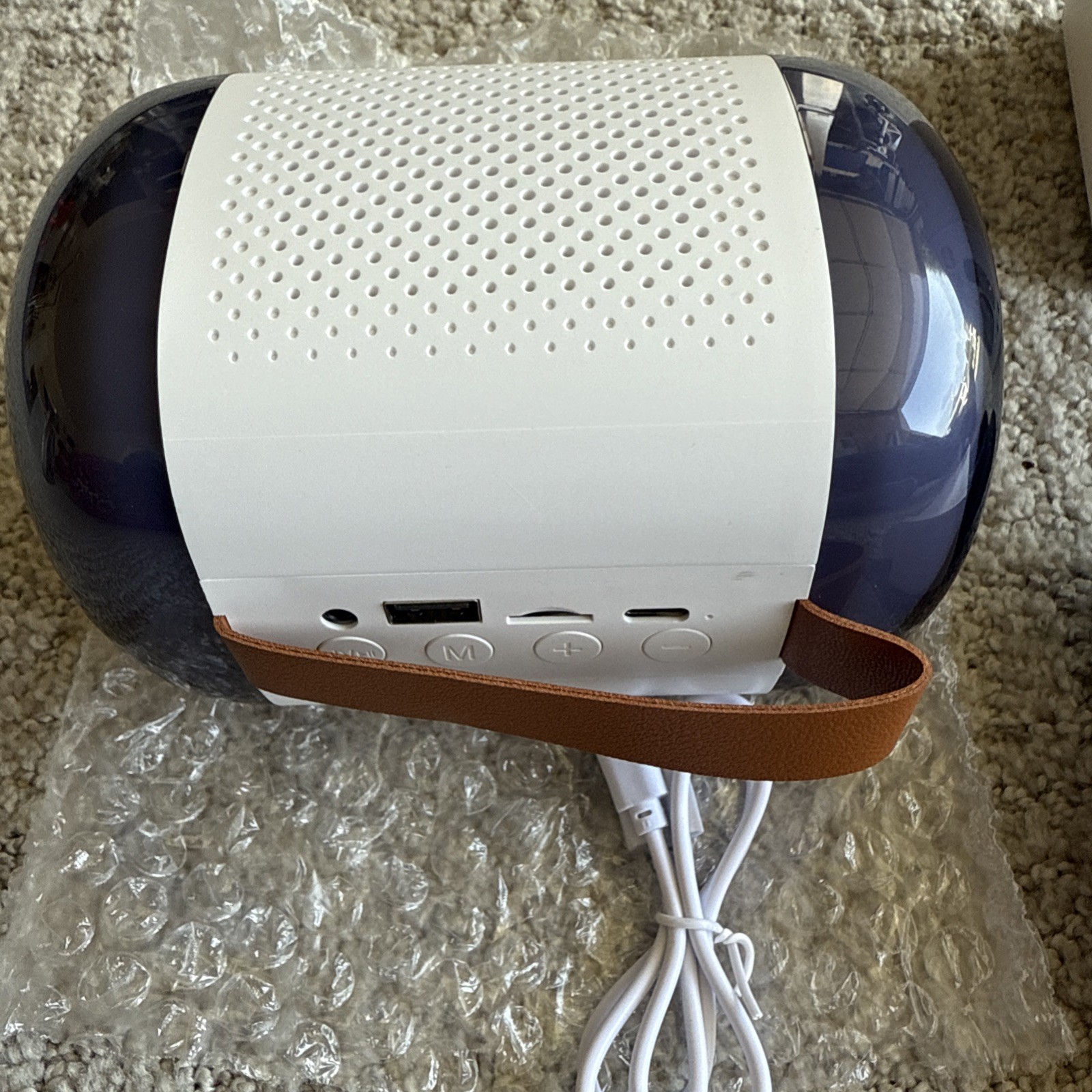 Bluetooth Speaker /Portable Home Karaoke Mini Wireless Audio & Microphone
