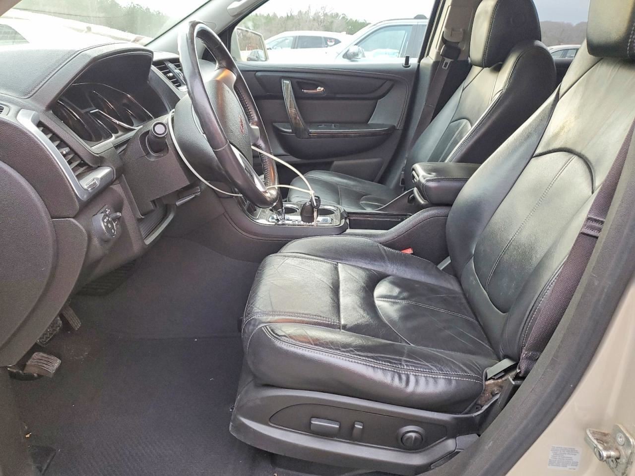 ACADIA 2015 Glove Box 4975277