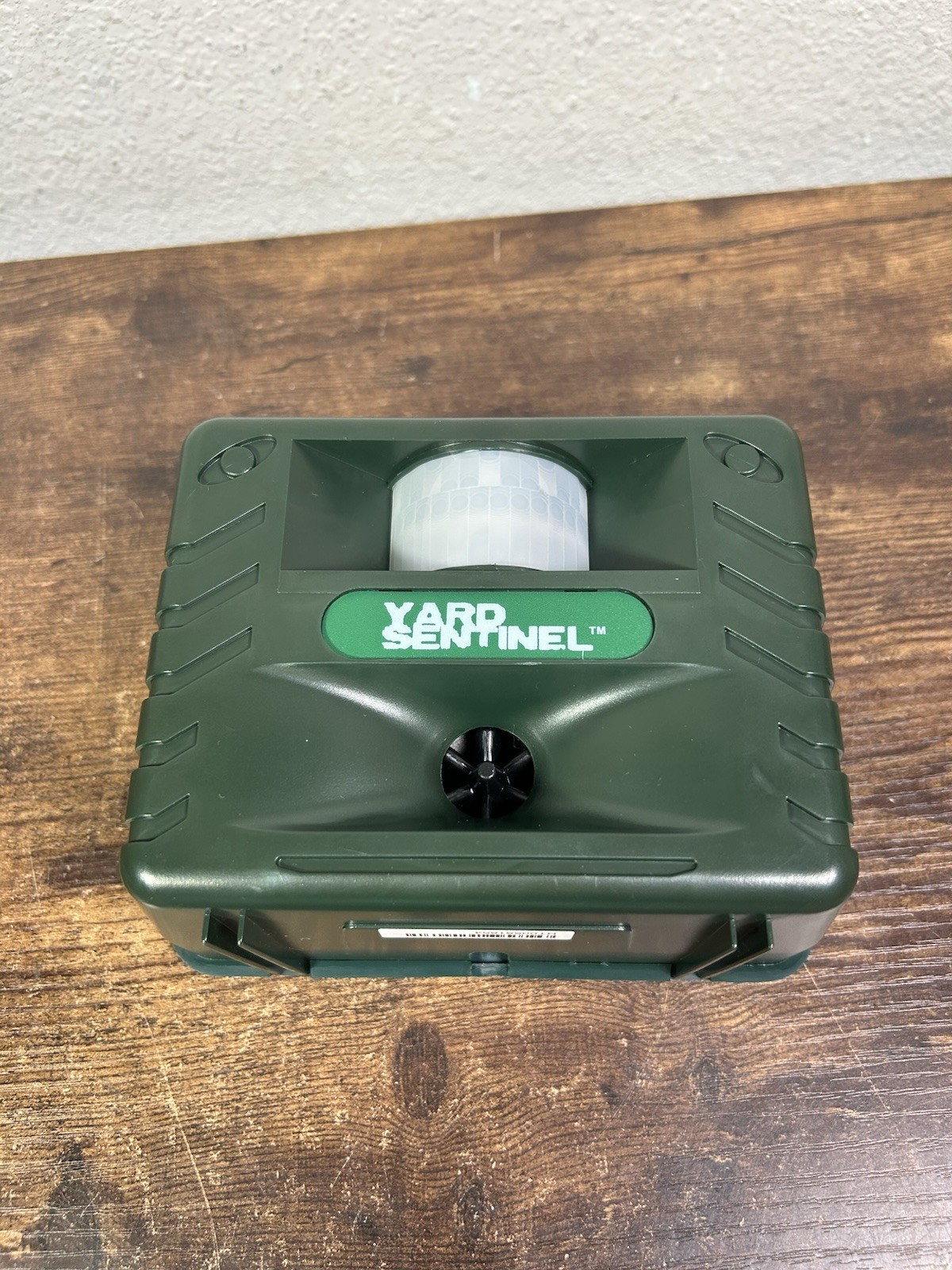 Yard Sentinel Outdoor Ultrasonic Animal Repeller with Motion Sensor, Adjustable