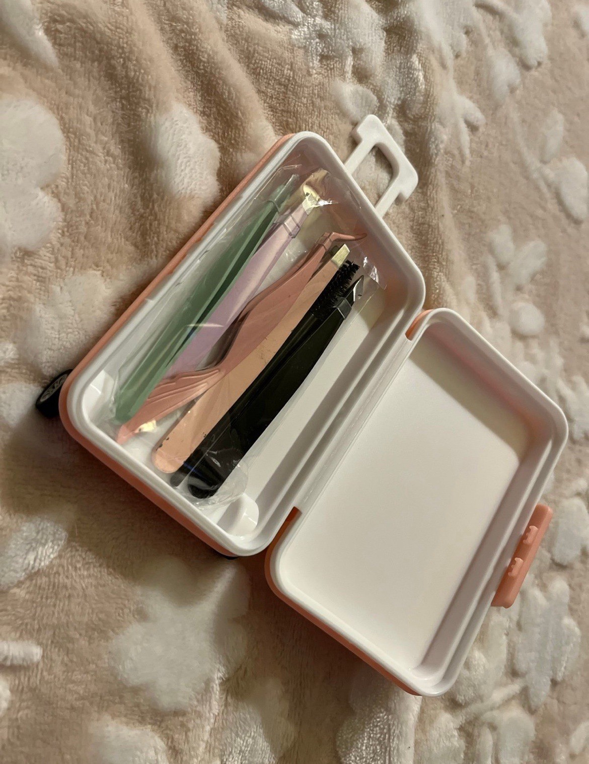 Precision Tweezers & Lash Brush Magic!