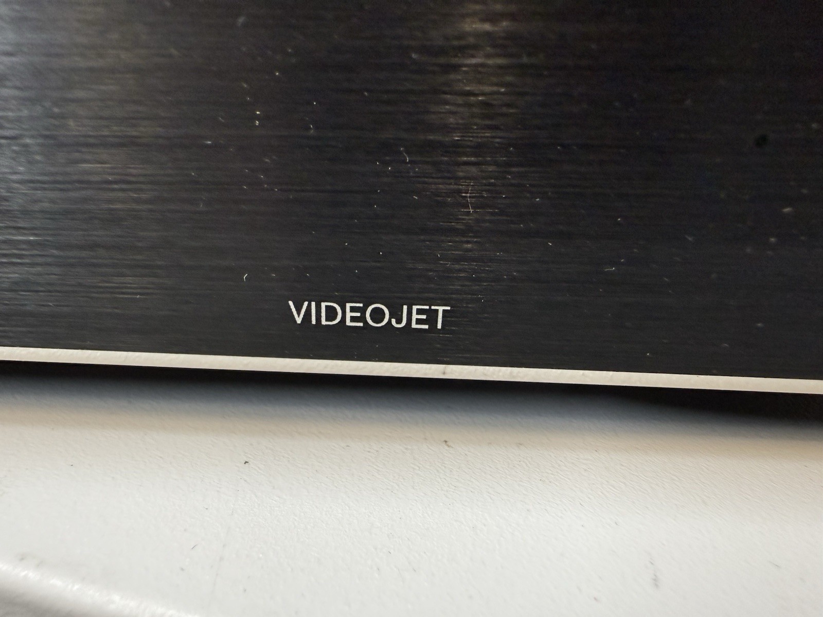 Bosch VIDEOJET decoder 7000 VJD-7533 1CH H.265 UHD IP/Network Decoder