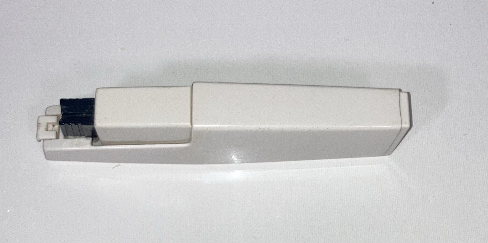 The Pampered Chef Self Sharpening Knife Case - 7 inch