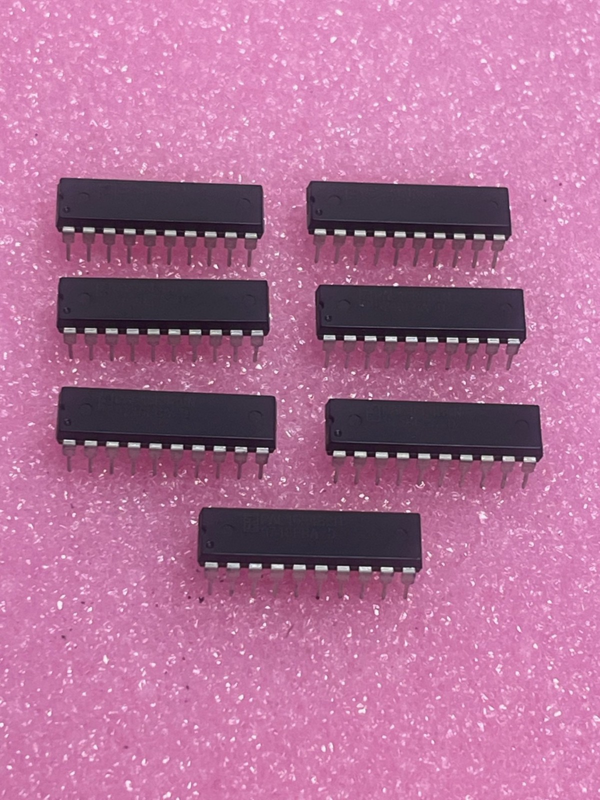 AMD PAL16R4BCN Programmable Logic ICs DIP-20, Lot of 7pcs - NEW!