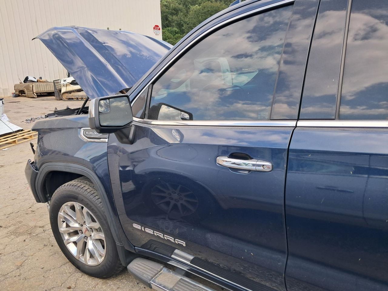 SIERRA150 2020 Glove Box 4786500