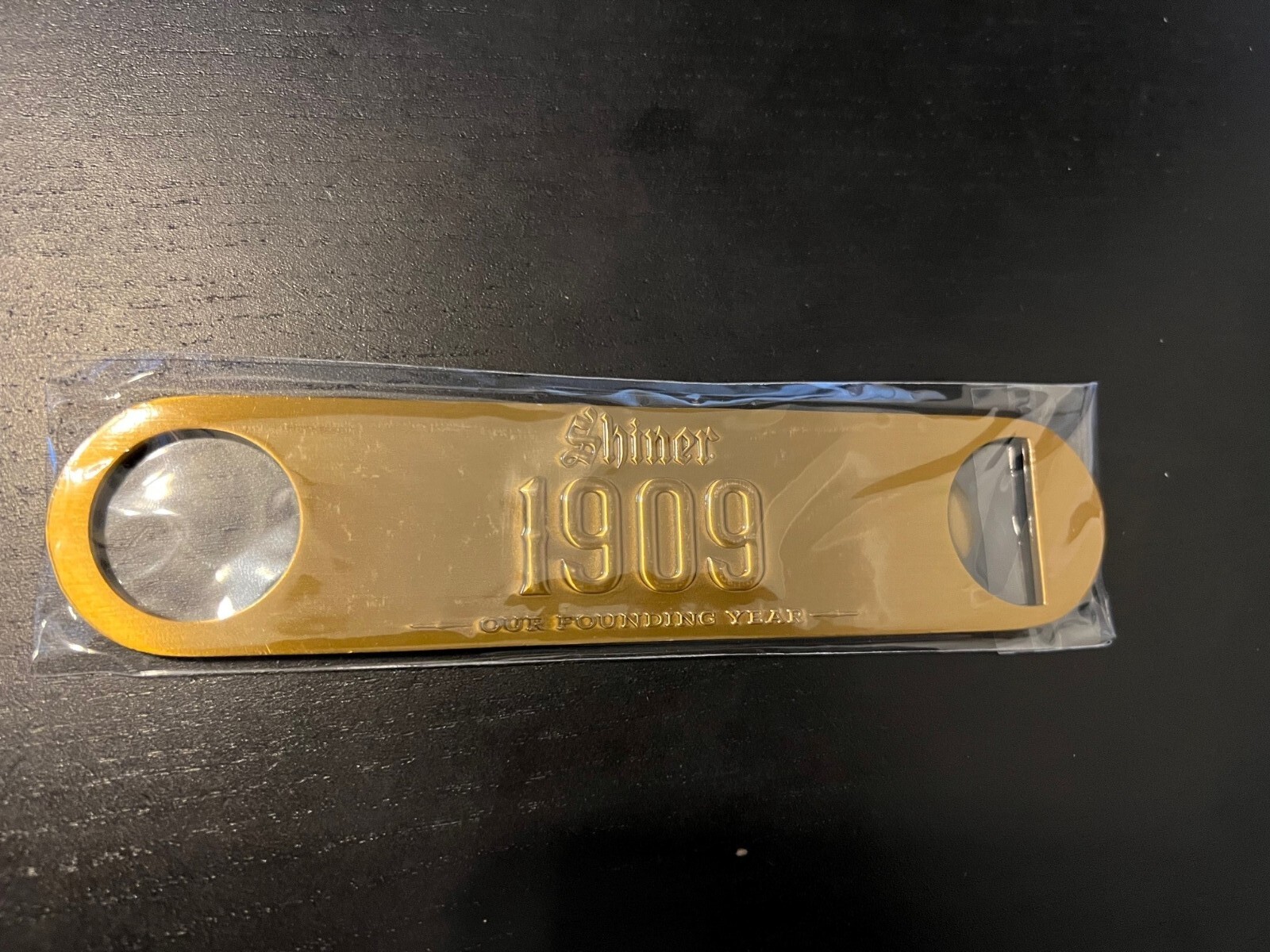 Shiner Gold Opener - 1909  - New