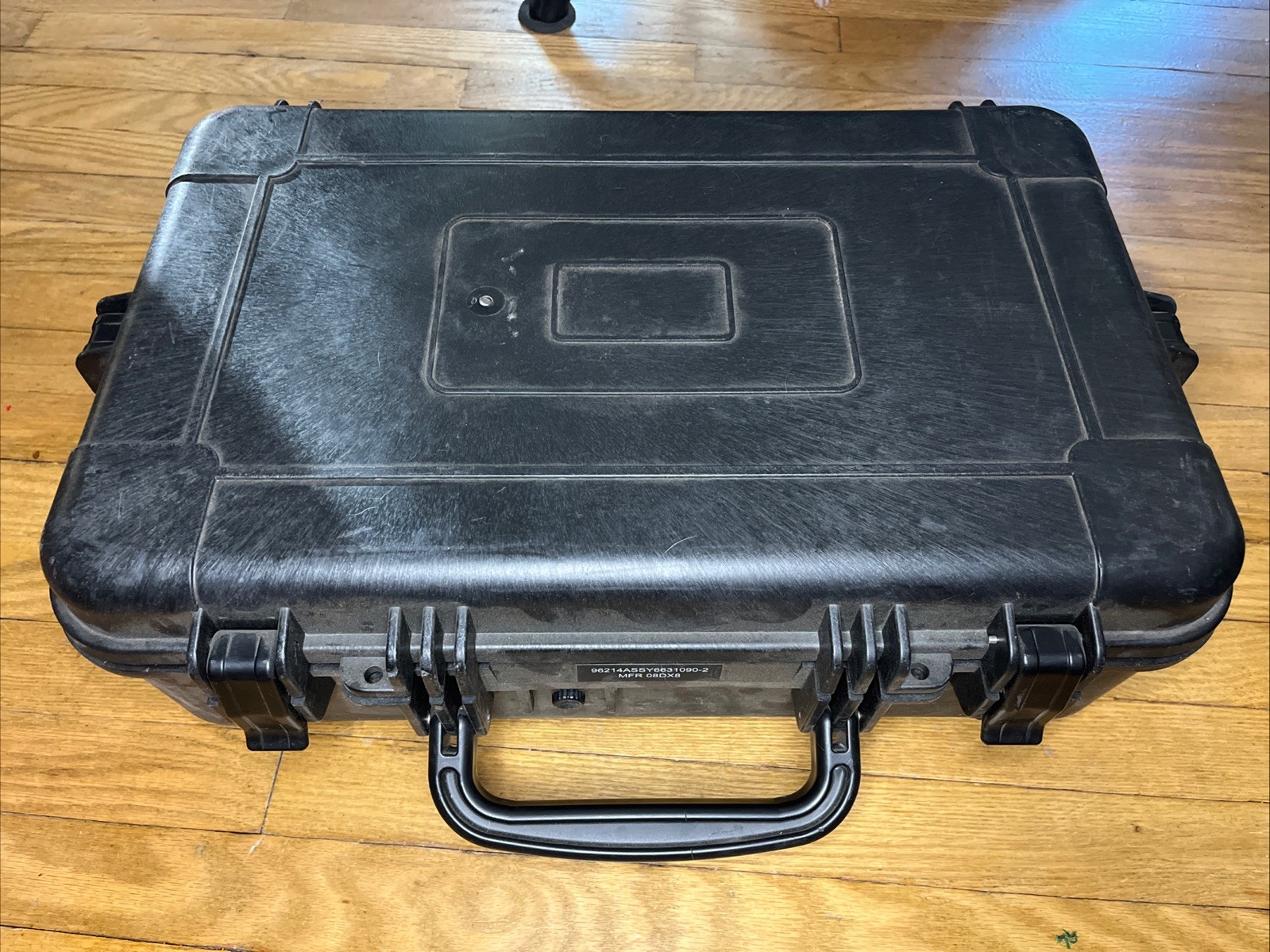 Armor Hard Case 21”x 13”x 6” Black With Handle, 4 Lock Levers, No Foam In Bottom