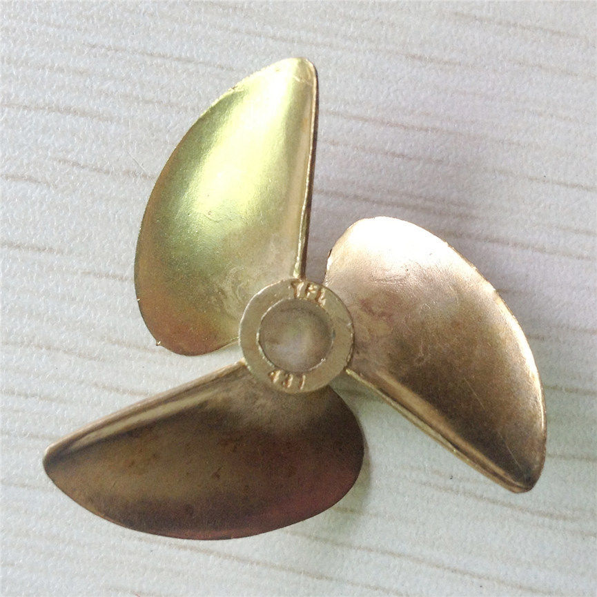 PROPELLER 437 Bronze Prop 3/16" Shaft 3 Blade 37mm Diameter Racing Boat RC#80