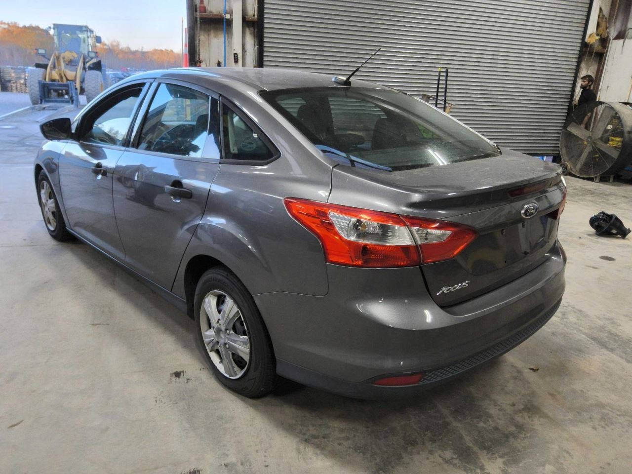 FOCUS 2014 Battery Tray 685699