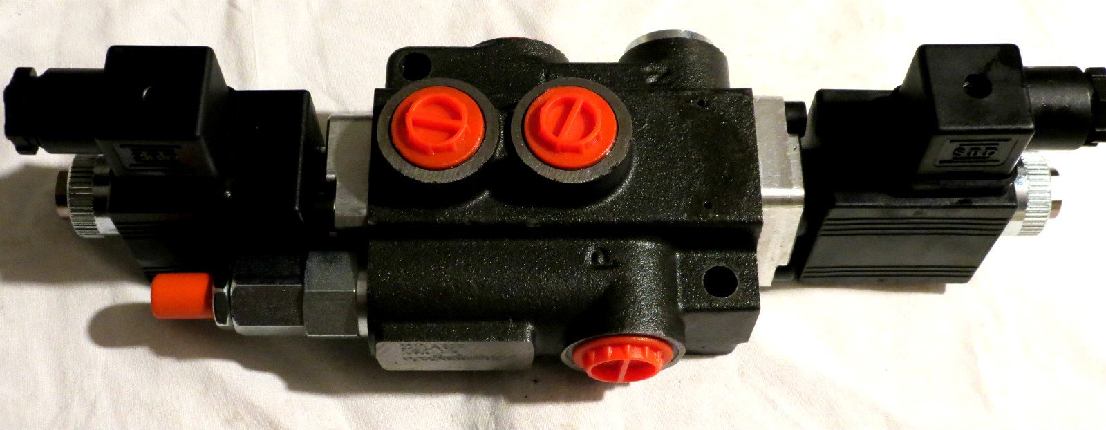 Double Acting Electric Control Valve 12 Volt 1 Section Monoblock Valve 12 Volt