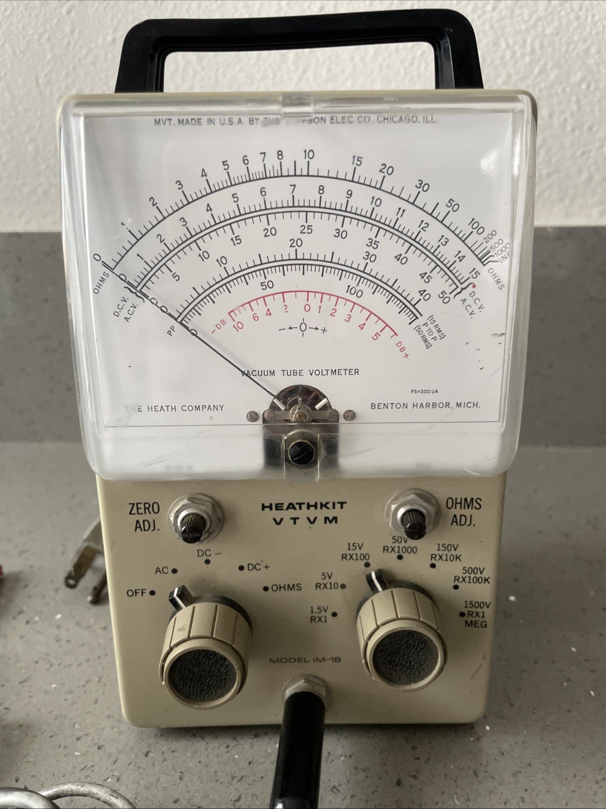 Heathkit Model IM-18 VTVM Vacuum Tube Voltmeter untested