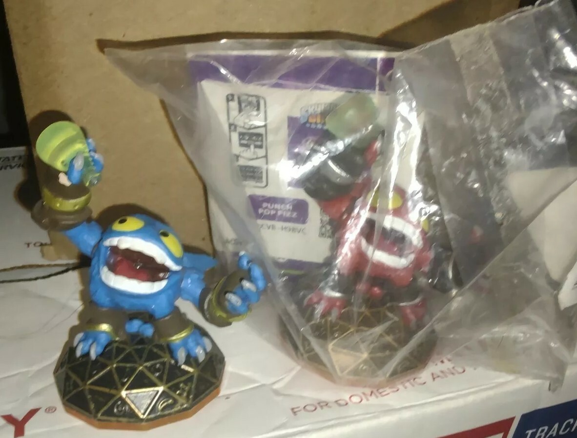 Skylanders Giants Red Punch Pop Fizz & Blue 2 Gamestop Promo Switch Xbox One