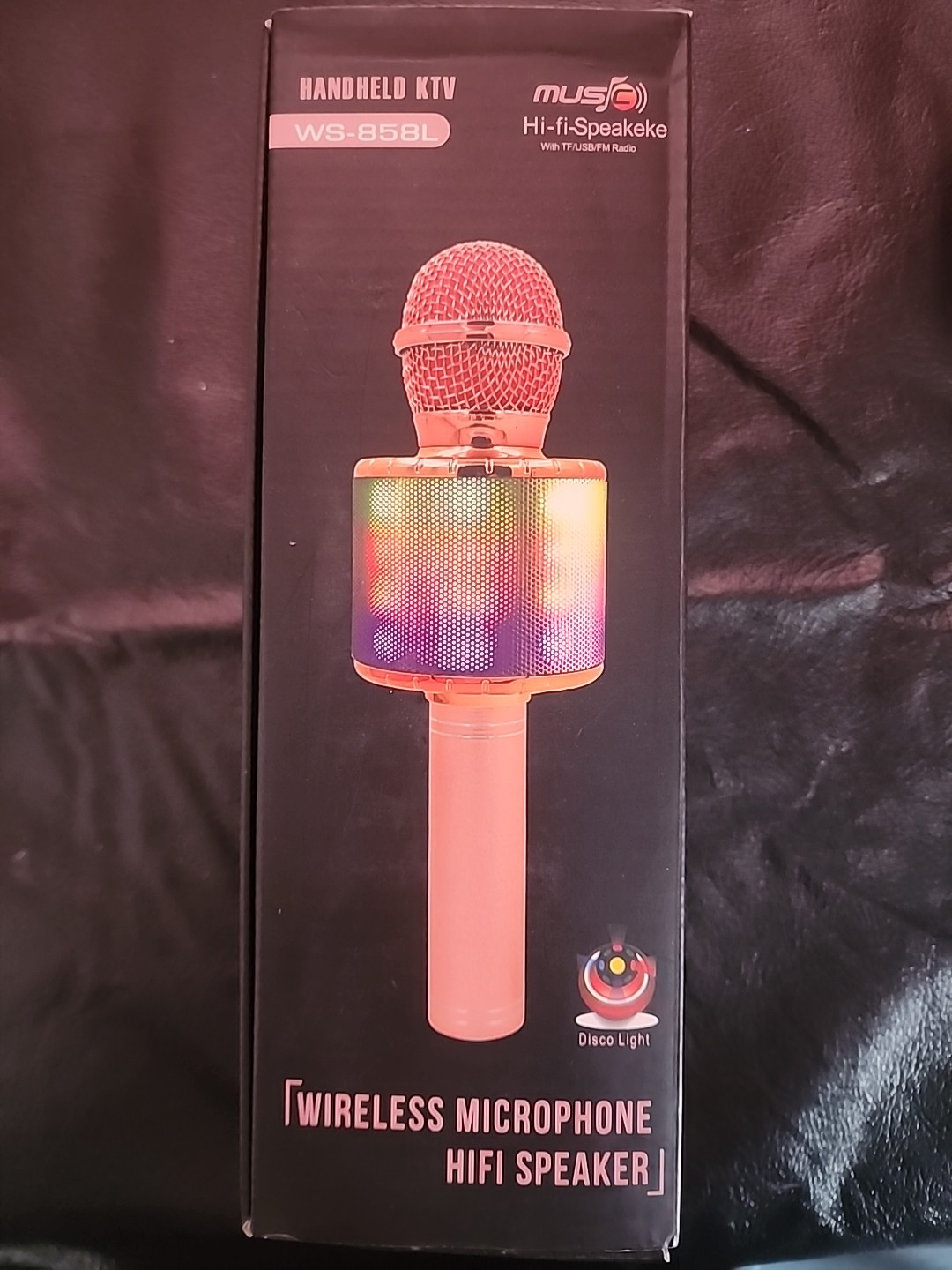Wireless Microphone KTV Music Hi Fi Speaker/FM Radio/USB/TF Karaoke