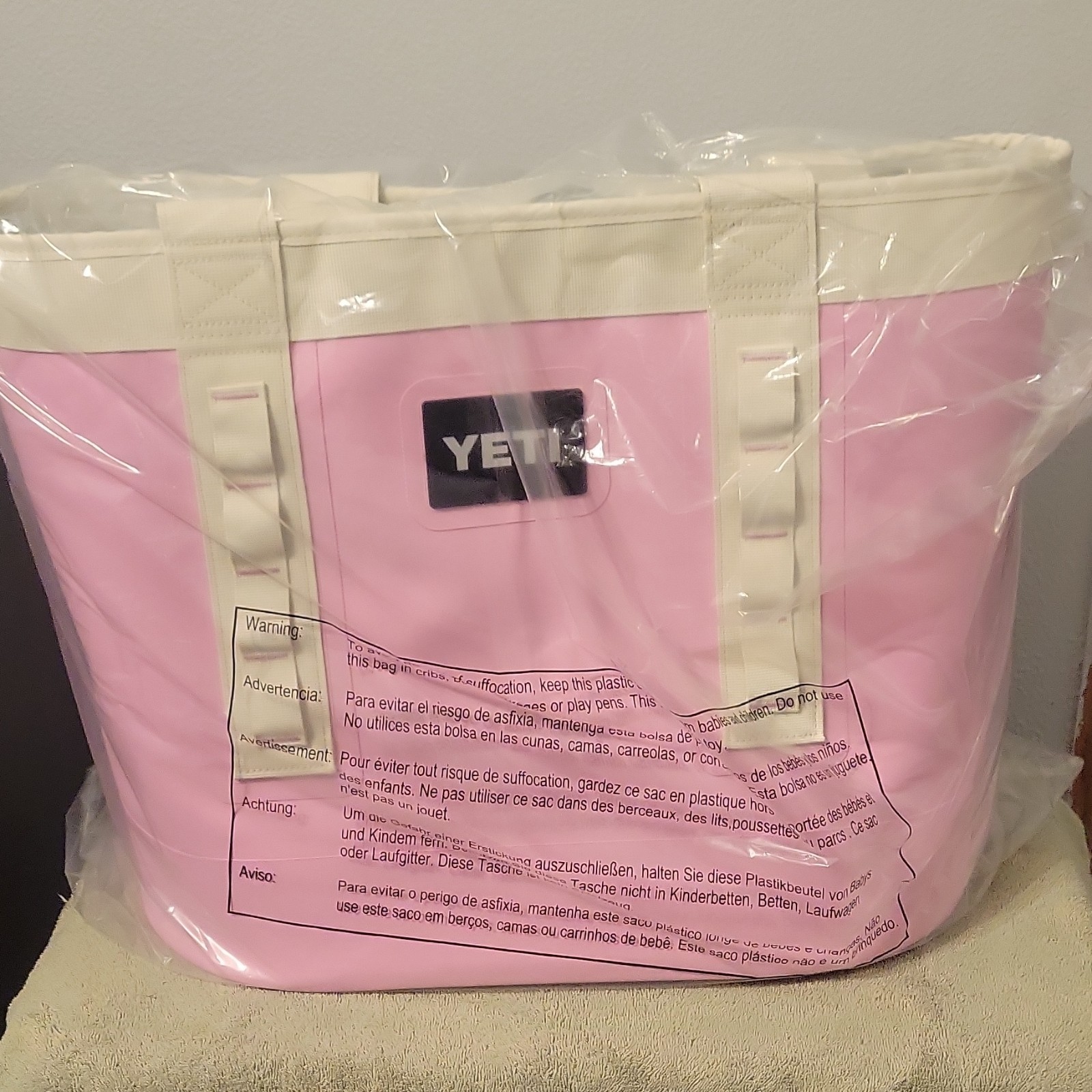 Yeti Camino Carryall 35 Power Pink Aspen 35L Storage Bag Heavy Duty Handles