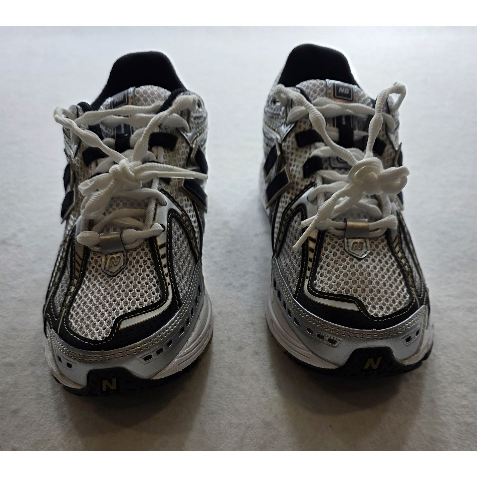 New Balance M1906RA Men's 1906R White & Gold Running Shoes. NWOB. Size 6.5