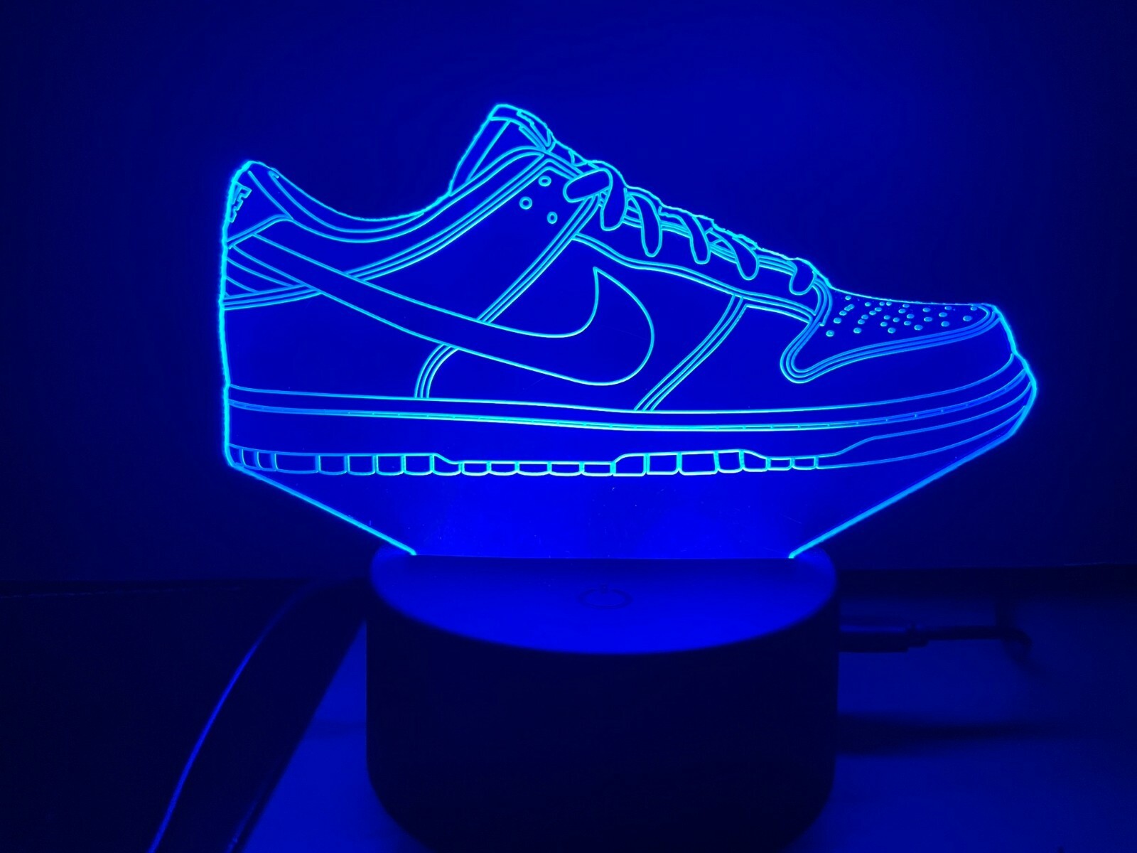 Ultragraphics Acrylic Light Display Dunk Low - 7 color changing light