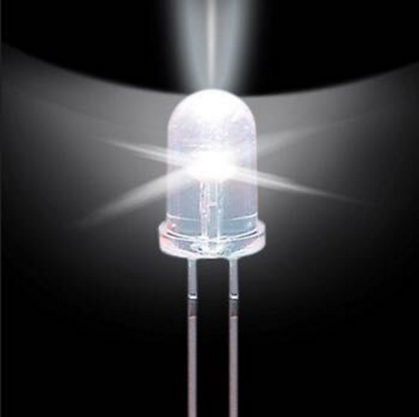 50pcs F5 5mm White Round Superbright LED Light LED lamp