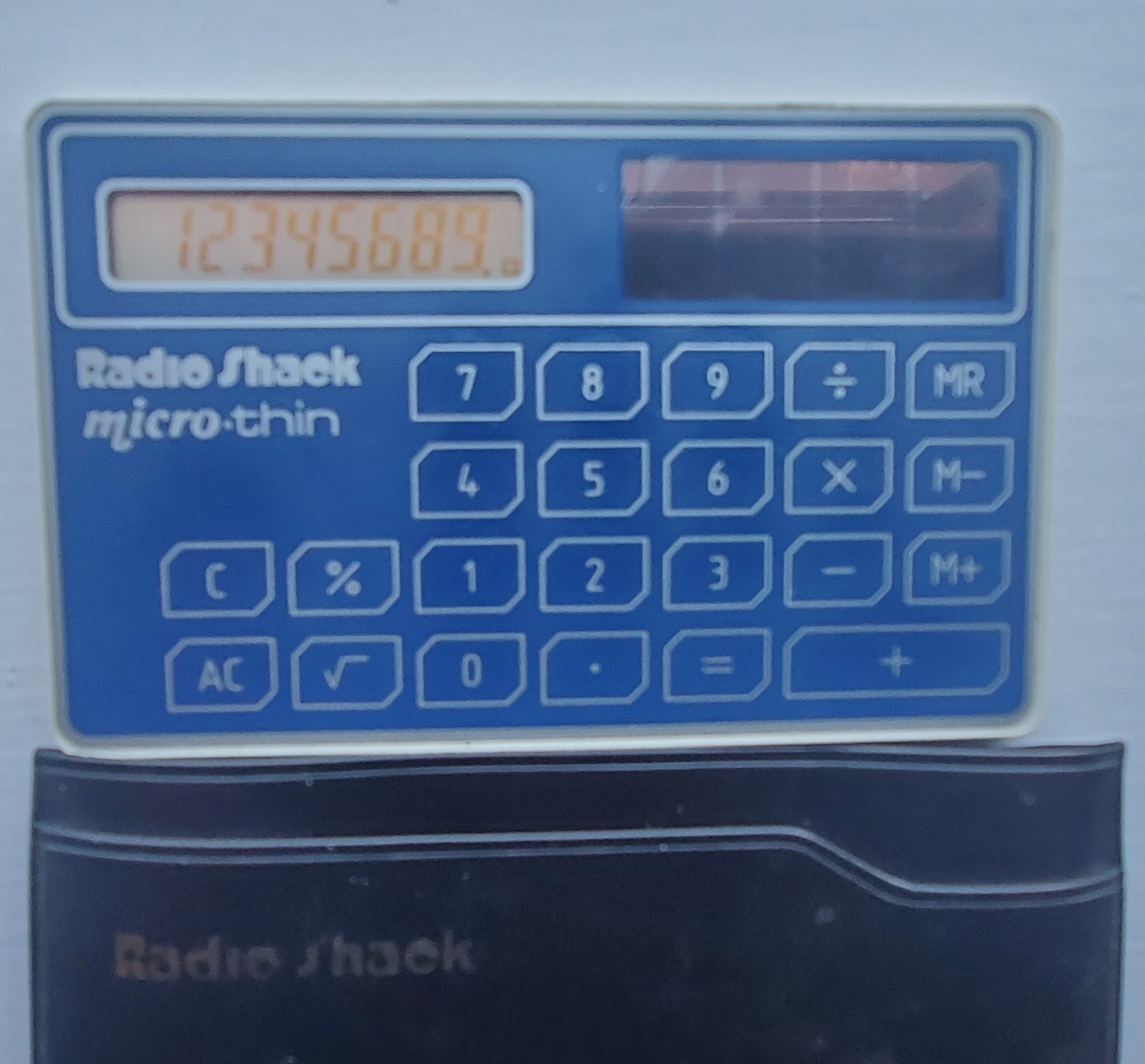 Radio Shack EC-413, Solar-Powered Calculator ~ Micro Thin with Case, Japan